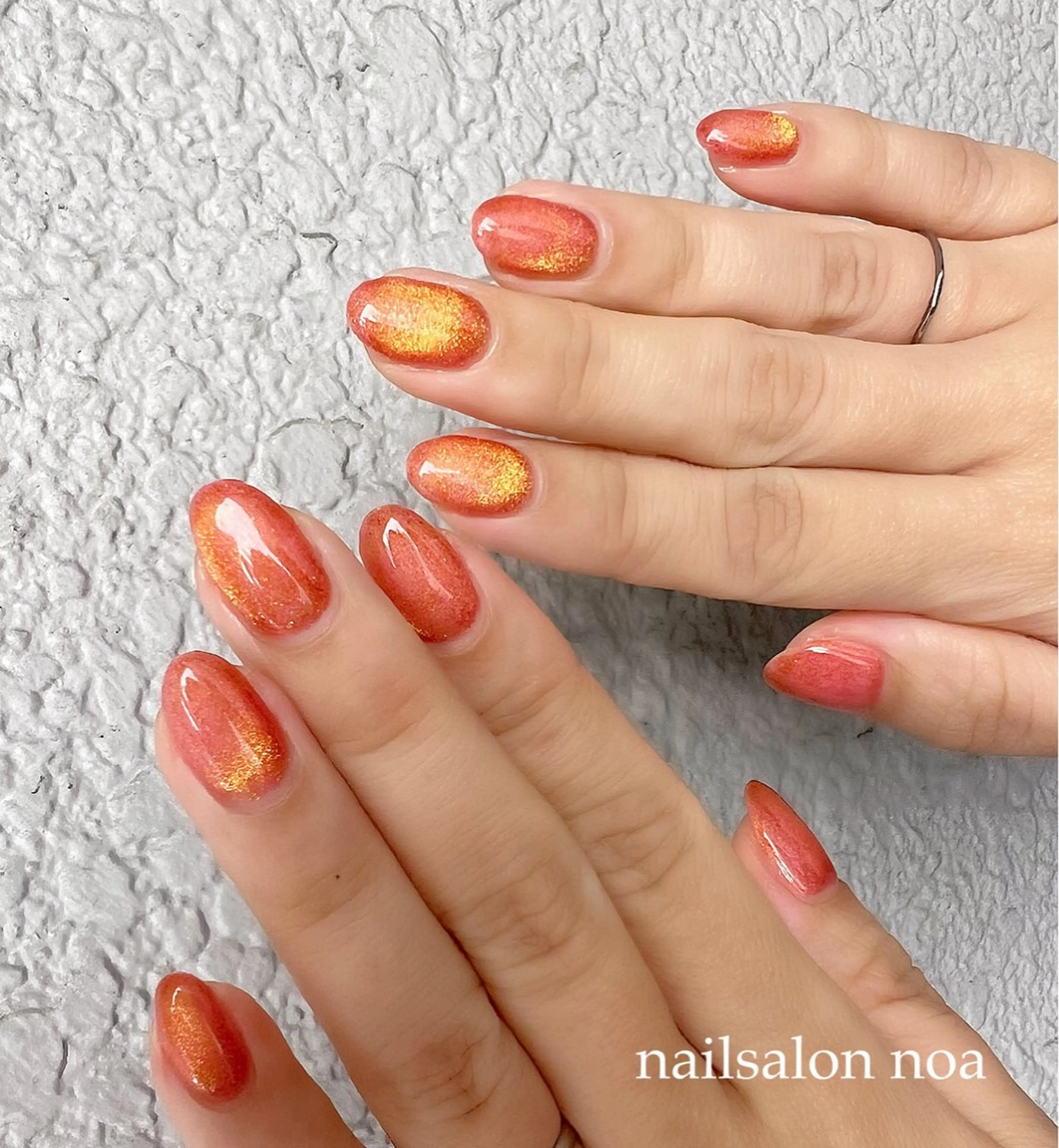 ネイル オーロラネイル ジェルネイル マグネットネイル ニュアンスネイル パラジェル noa nail所属・nailist sakiのネイルデザイン