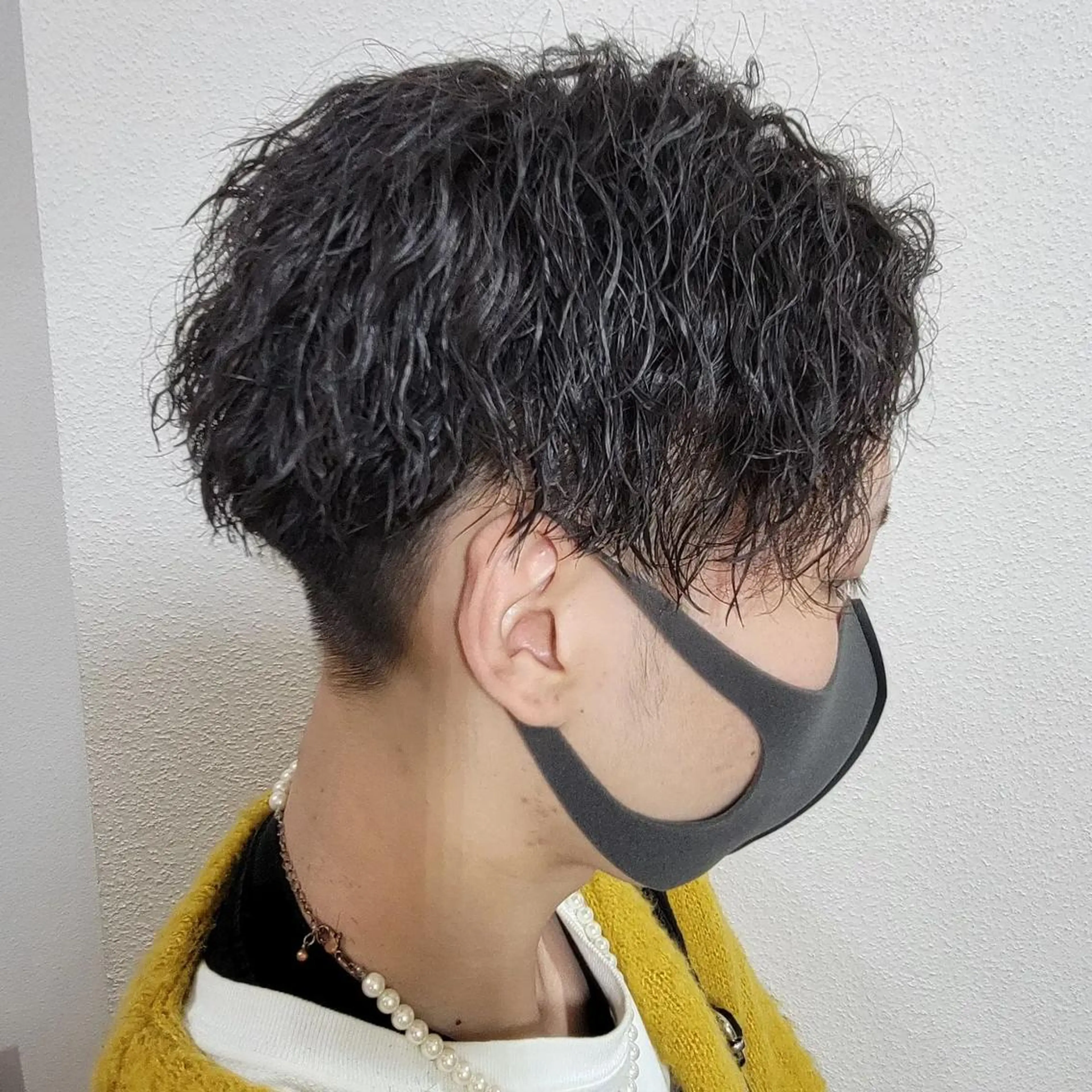 メンズ メンズパーマ メンズツイストパーマ 波巻きパーマ ツイストパーマ FREEX所属・特殊パーマ 片山恭兵のヘアスタイル