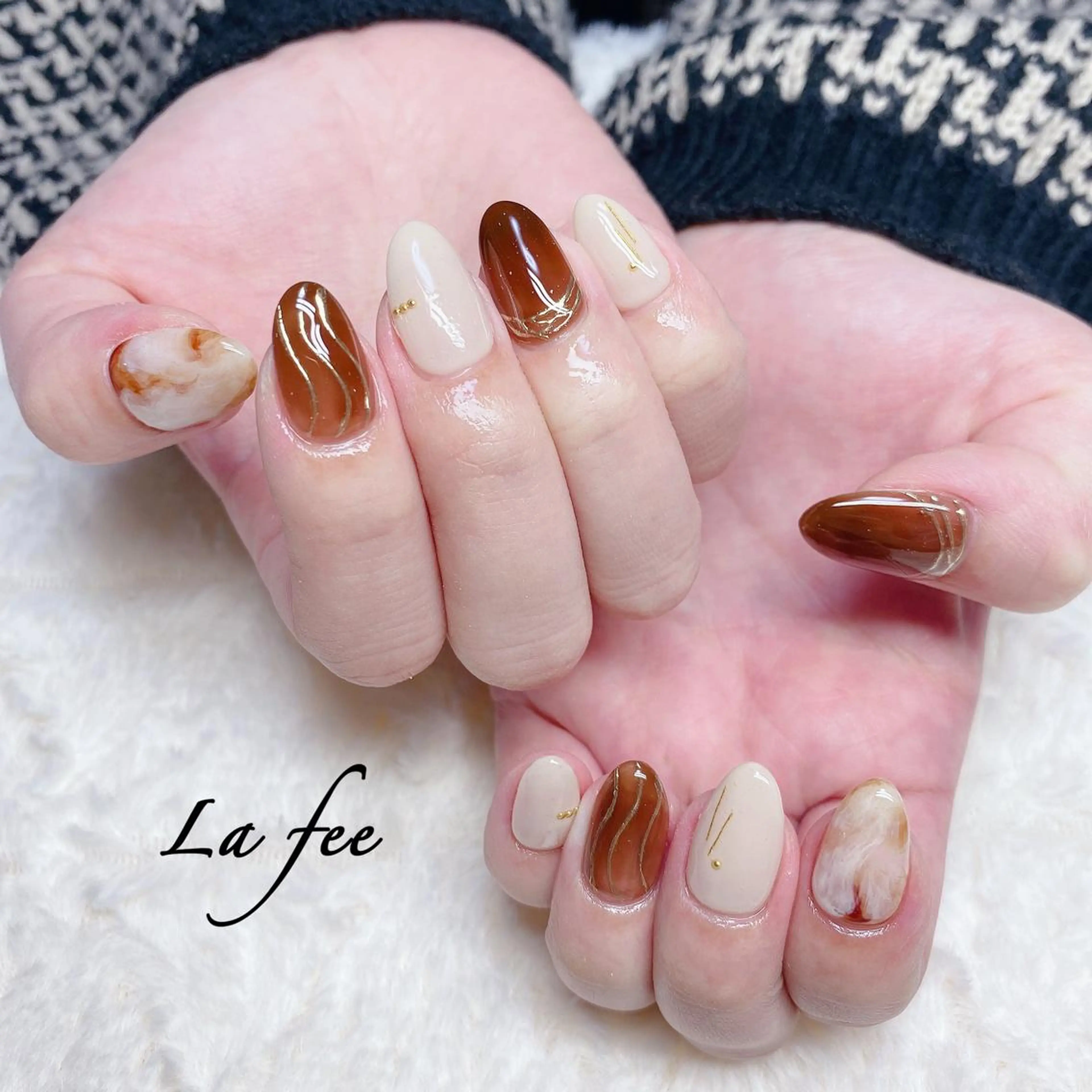 カラー ネイル ハンドネイル ハンドケア La feeのネイルデザイン