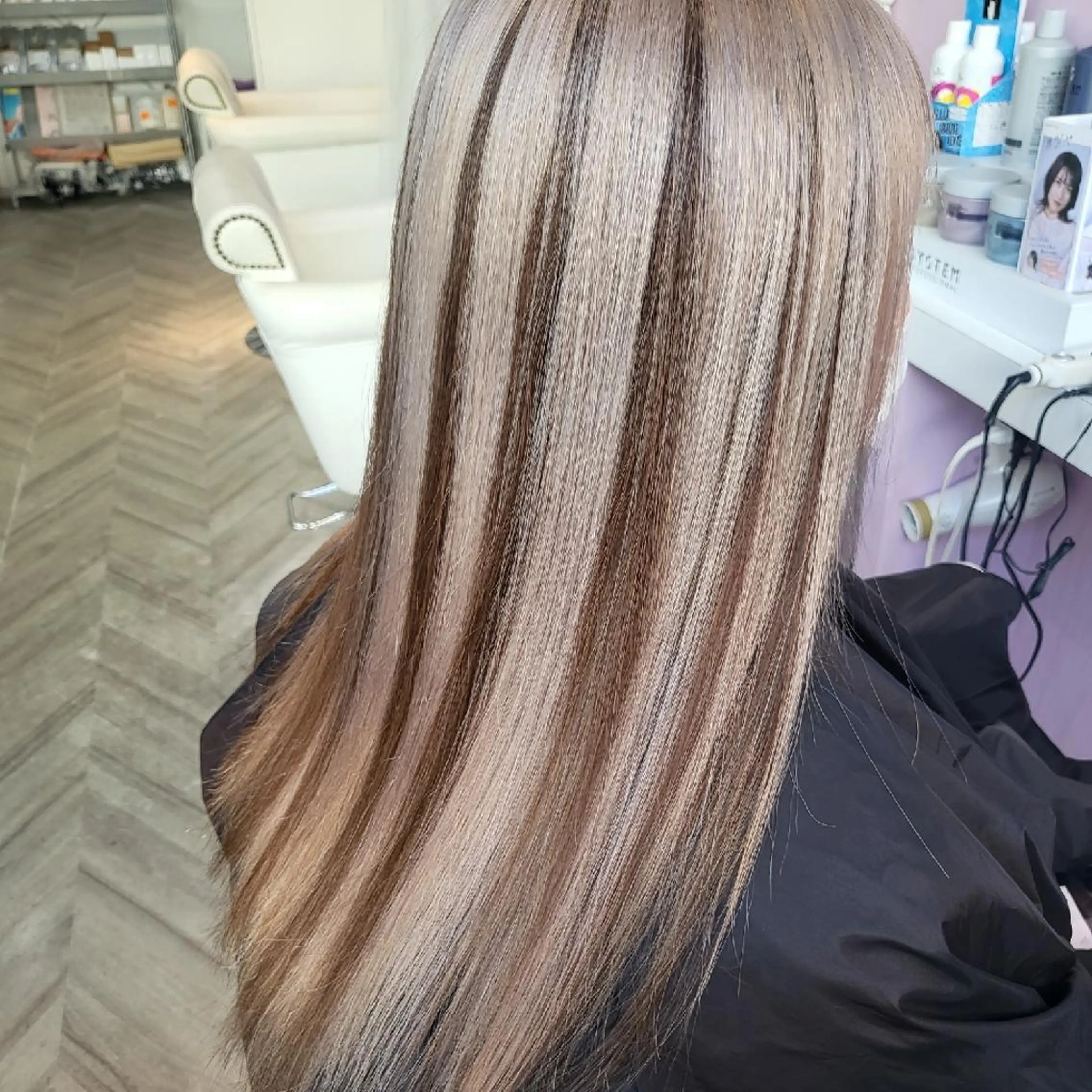 ロング カラー ブラウンカラー エクステ ナカシマ  アユミのヘアスタイル