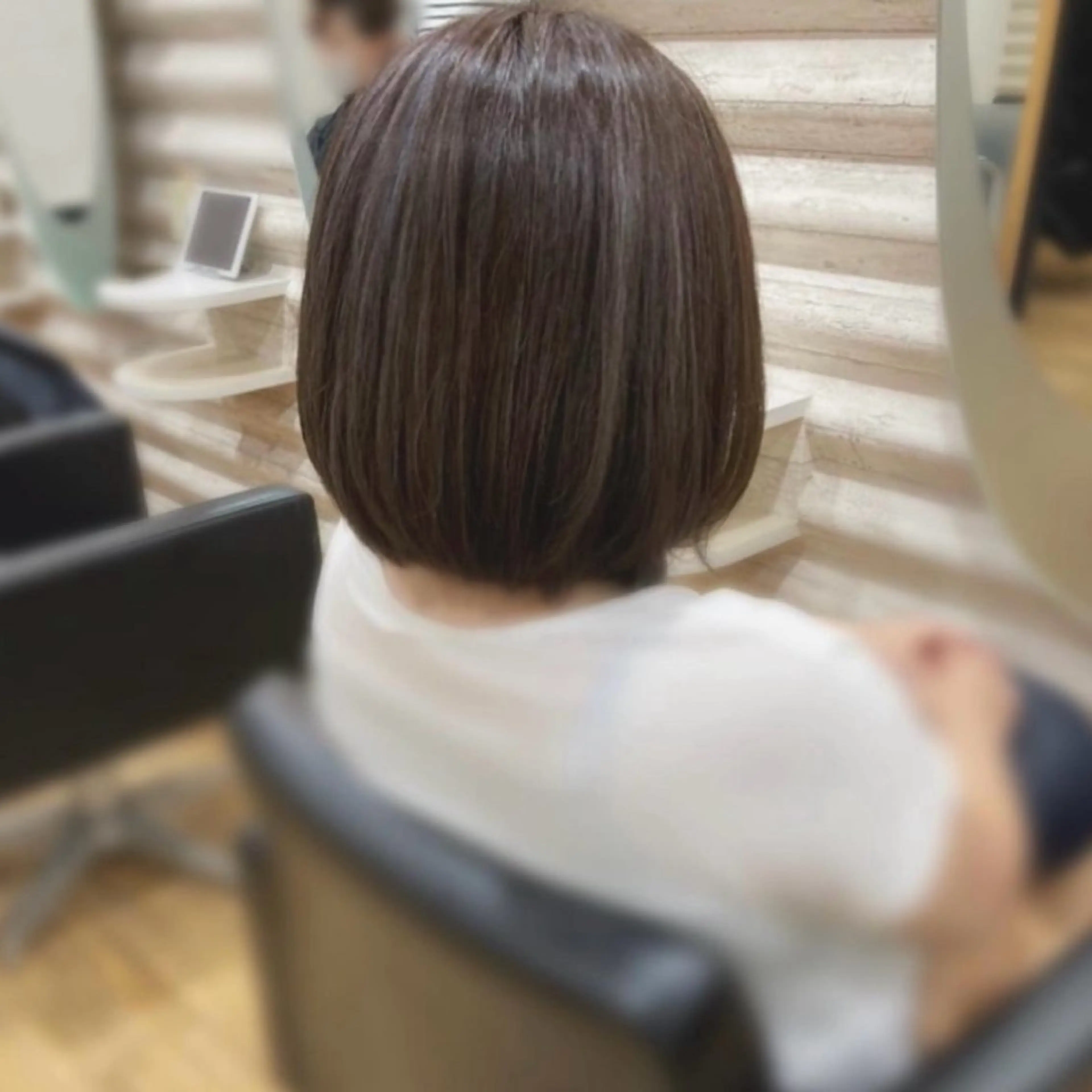 ミディアム カラー 髪質改善 カット トリートメント ダメージ毛が艶髪に 『ケア特化店』KONのヘアスタイル