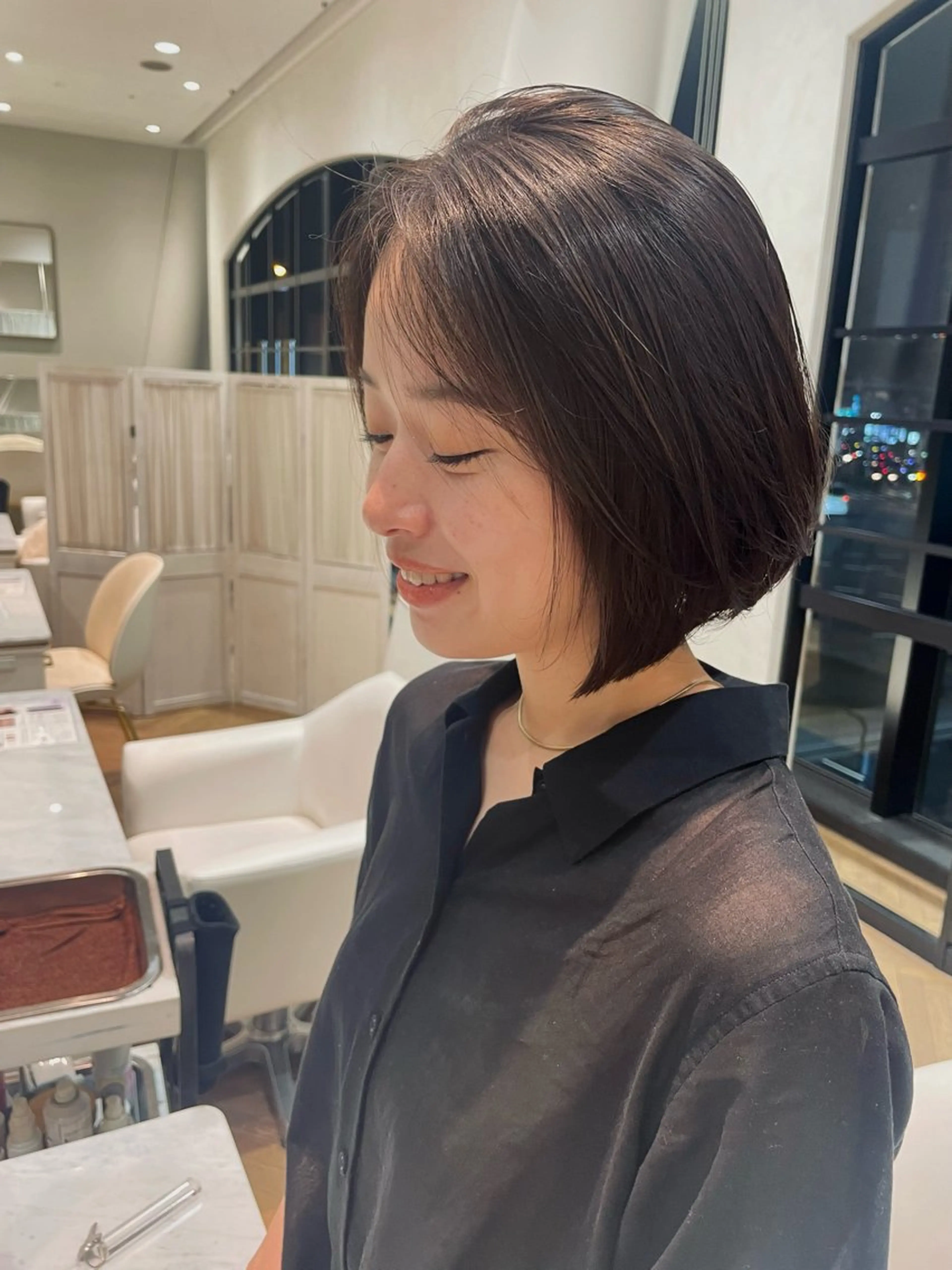 ショート ELLE salon サエのヘアスタイル