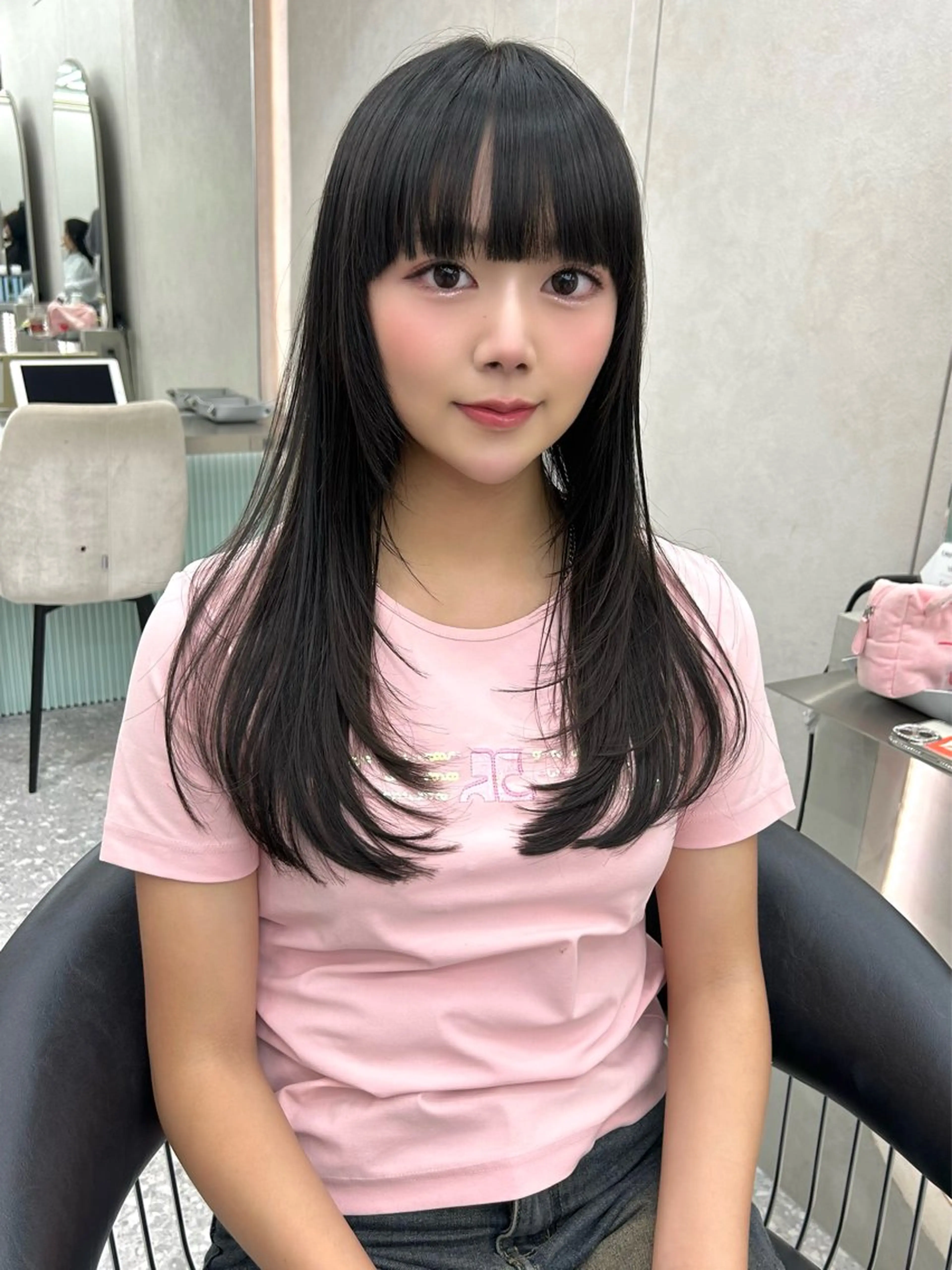 ミディアム カラー ヘアアレンジ カット ヘアカラー トリートメント ベージュ🎀 ふみかのヘアスタイル