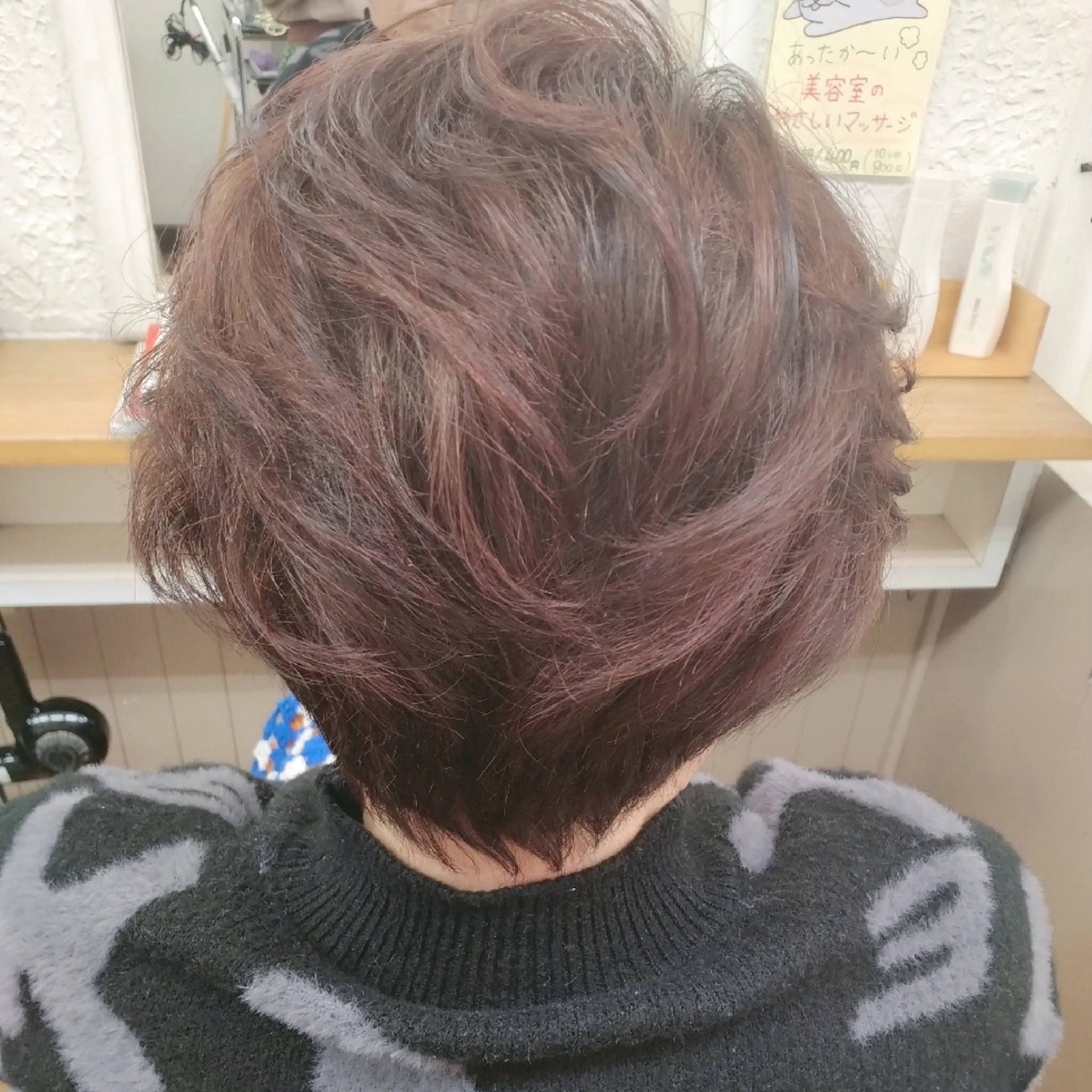 ショート カラー ブラウンカラー ショコラブラウン くせ毛 ショートヘア IDo21いど美容室 森長店長のヘアスタイル