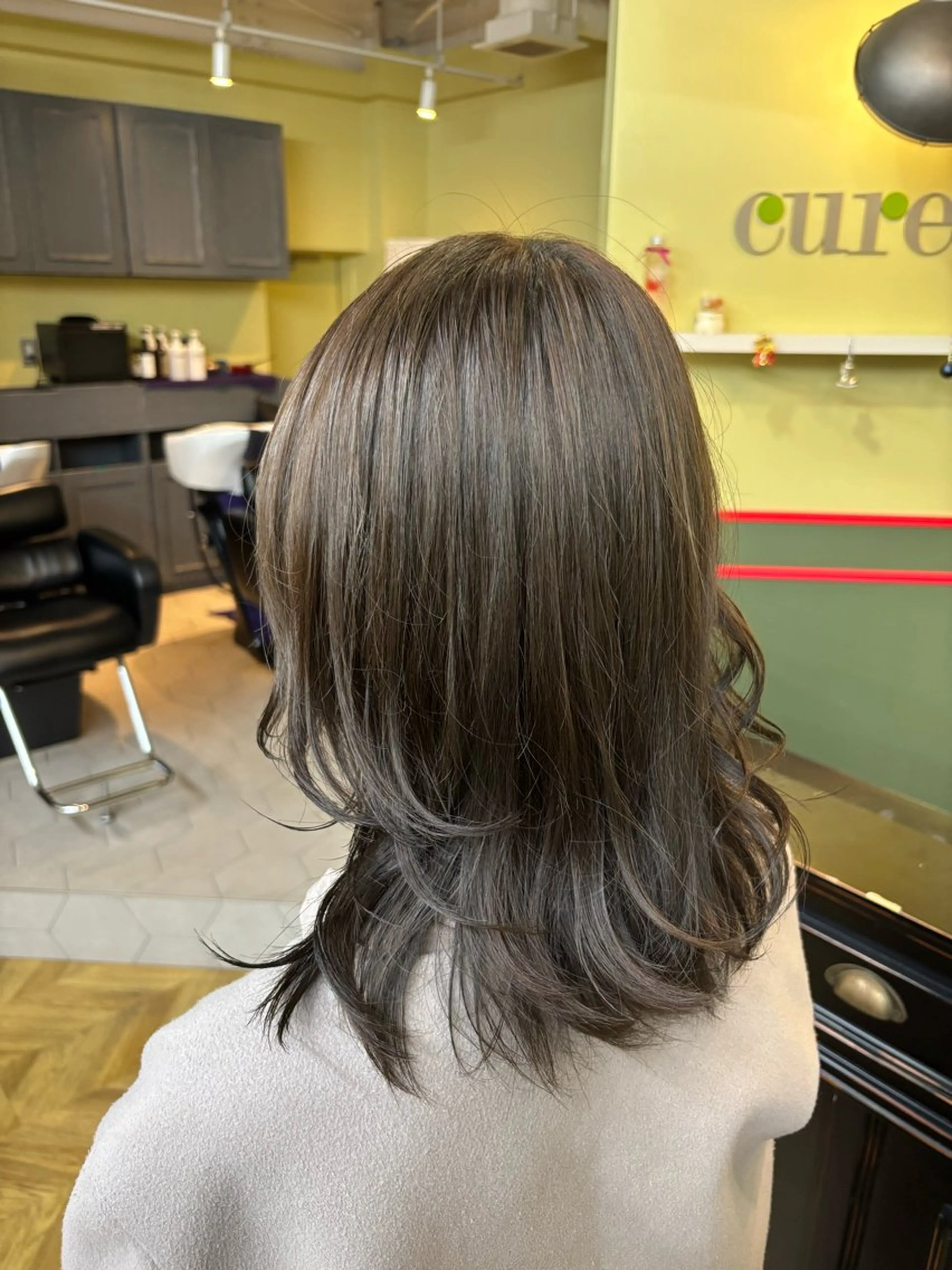 ミディアム カラー グレージュ オリーブグレージュ オリーブグレー オレンジ ヘアカラー トリートメント cure 船橋店所属・田中 魁人のヘアスタイル