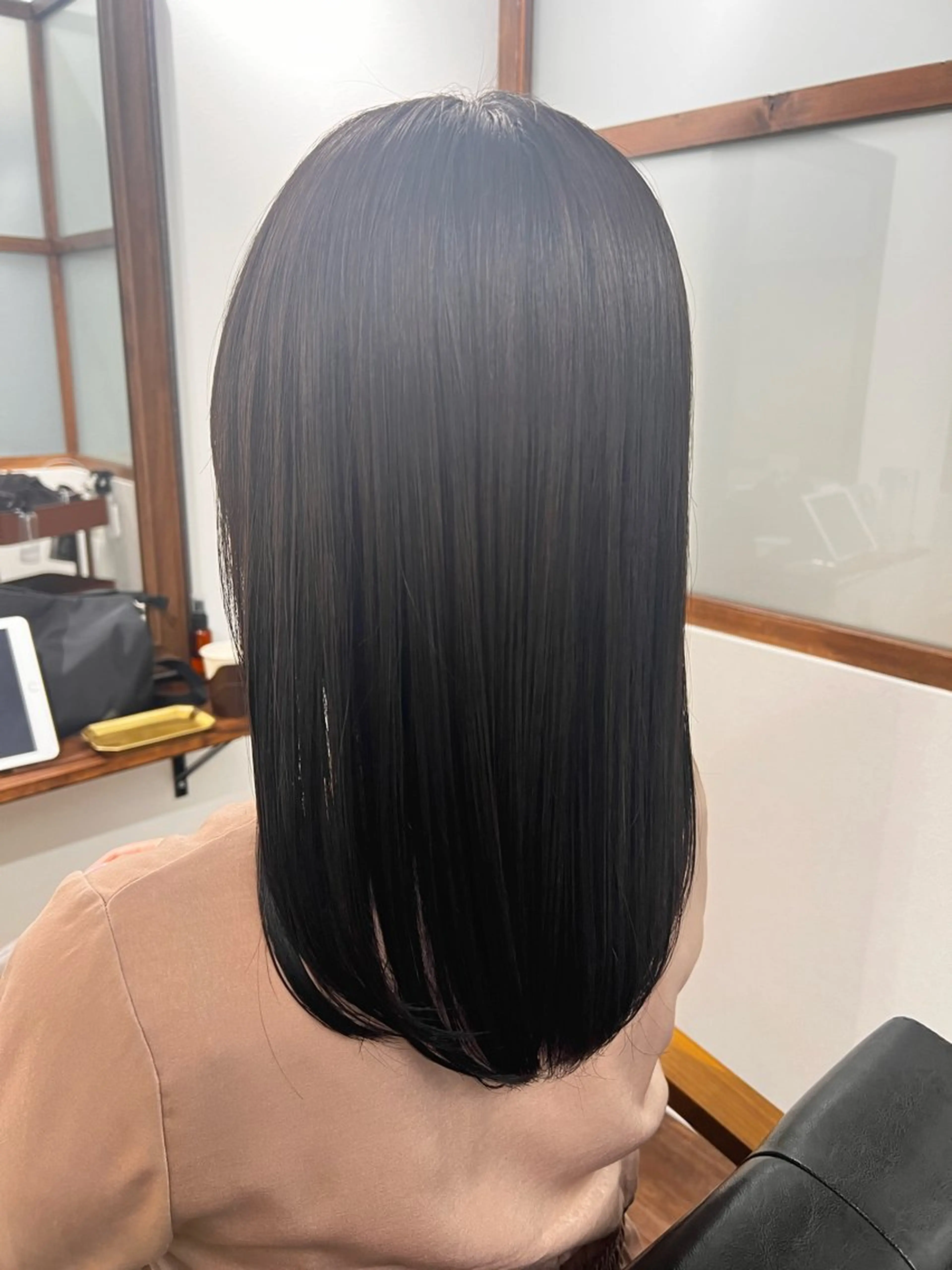 ミディアム mit by tree所属・mit by treeのヘアスタイル