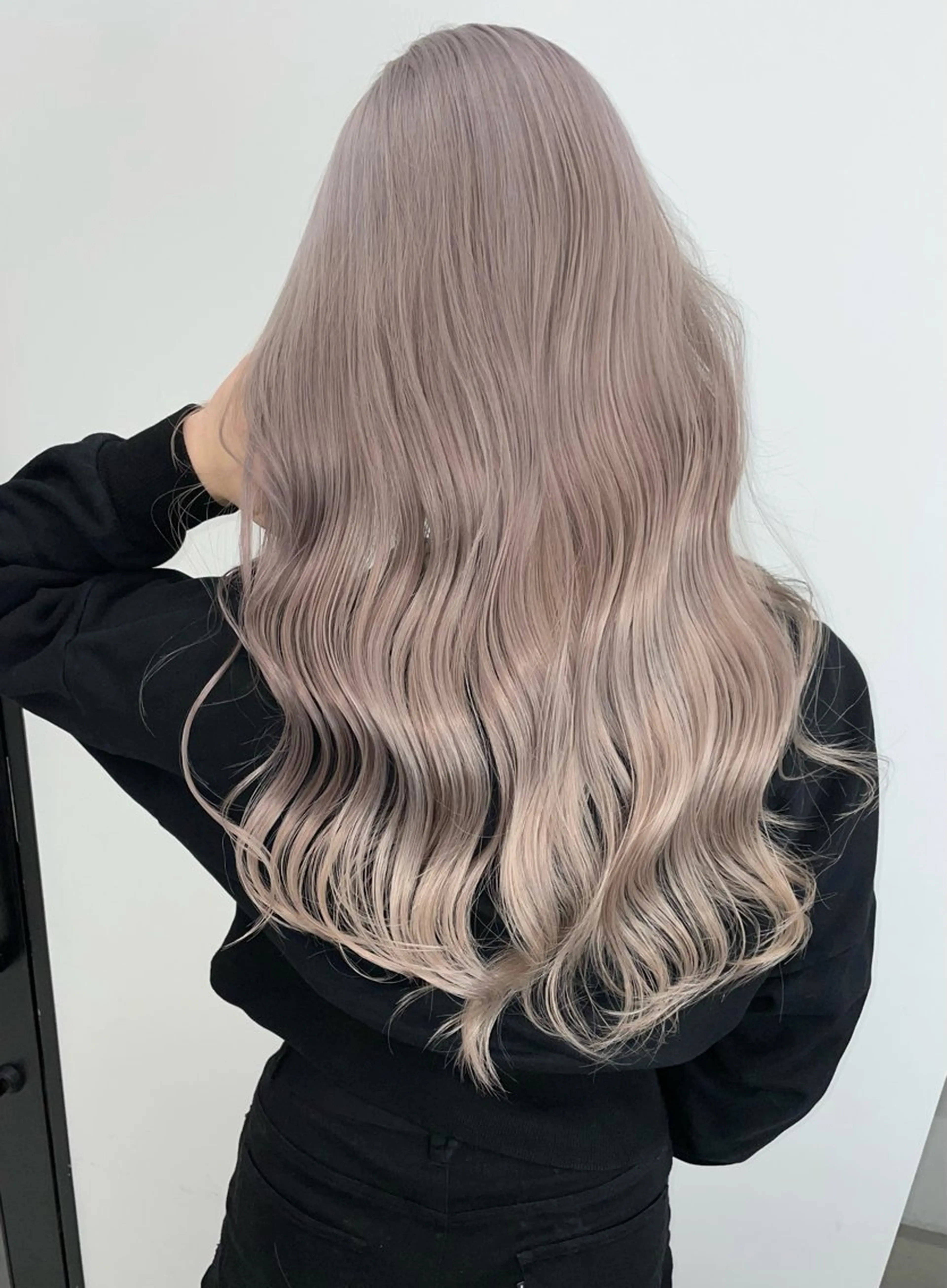 カラー 透明感カラー 田中 莉香のヘアスタイル