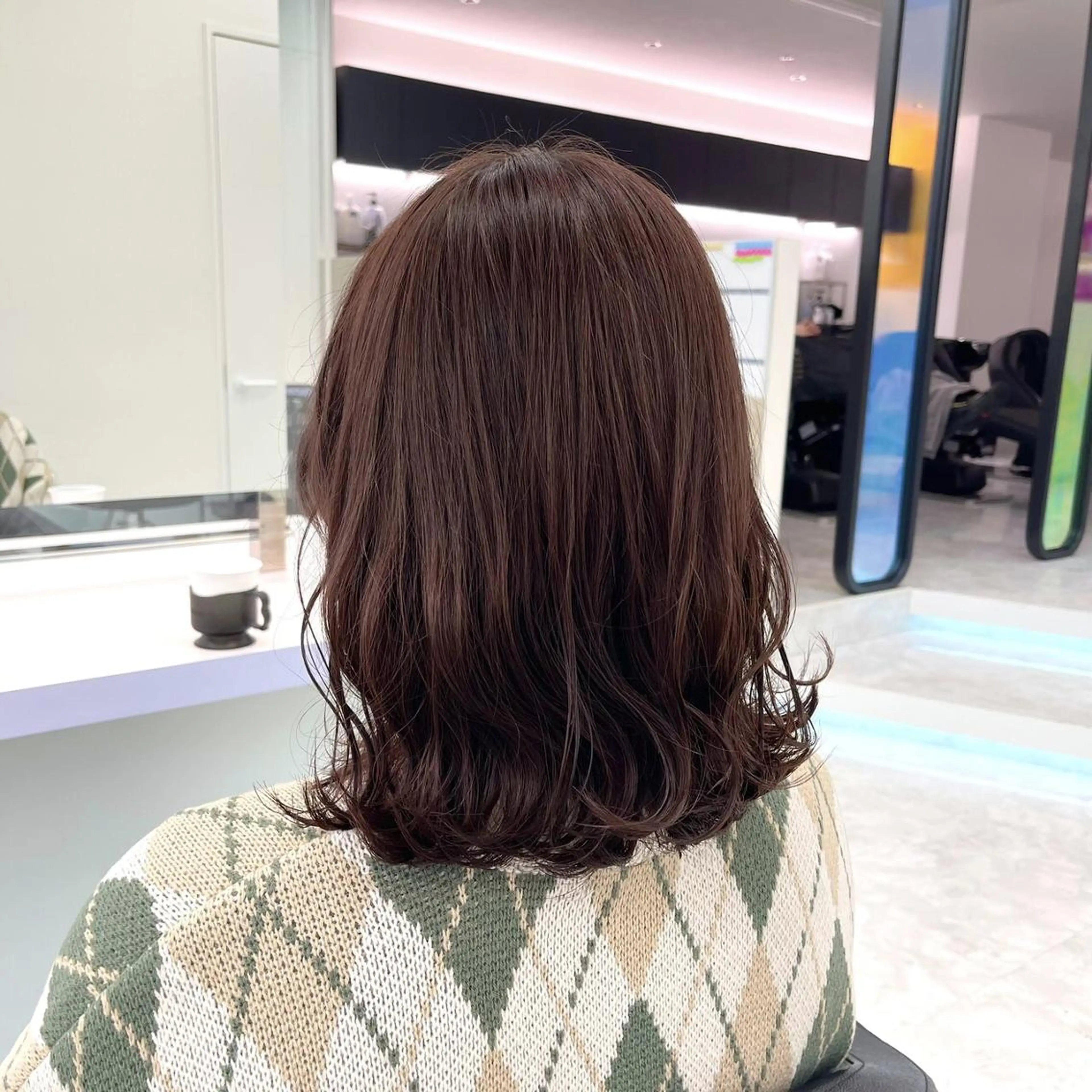 カラー 透明感ブラウン✖️ ボブ🤎ホウトのヘアスタイル