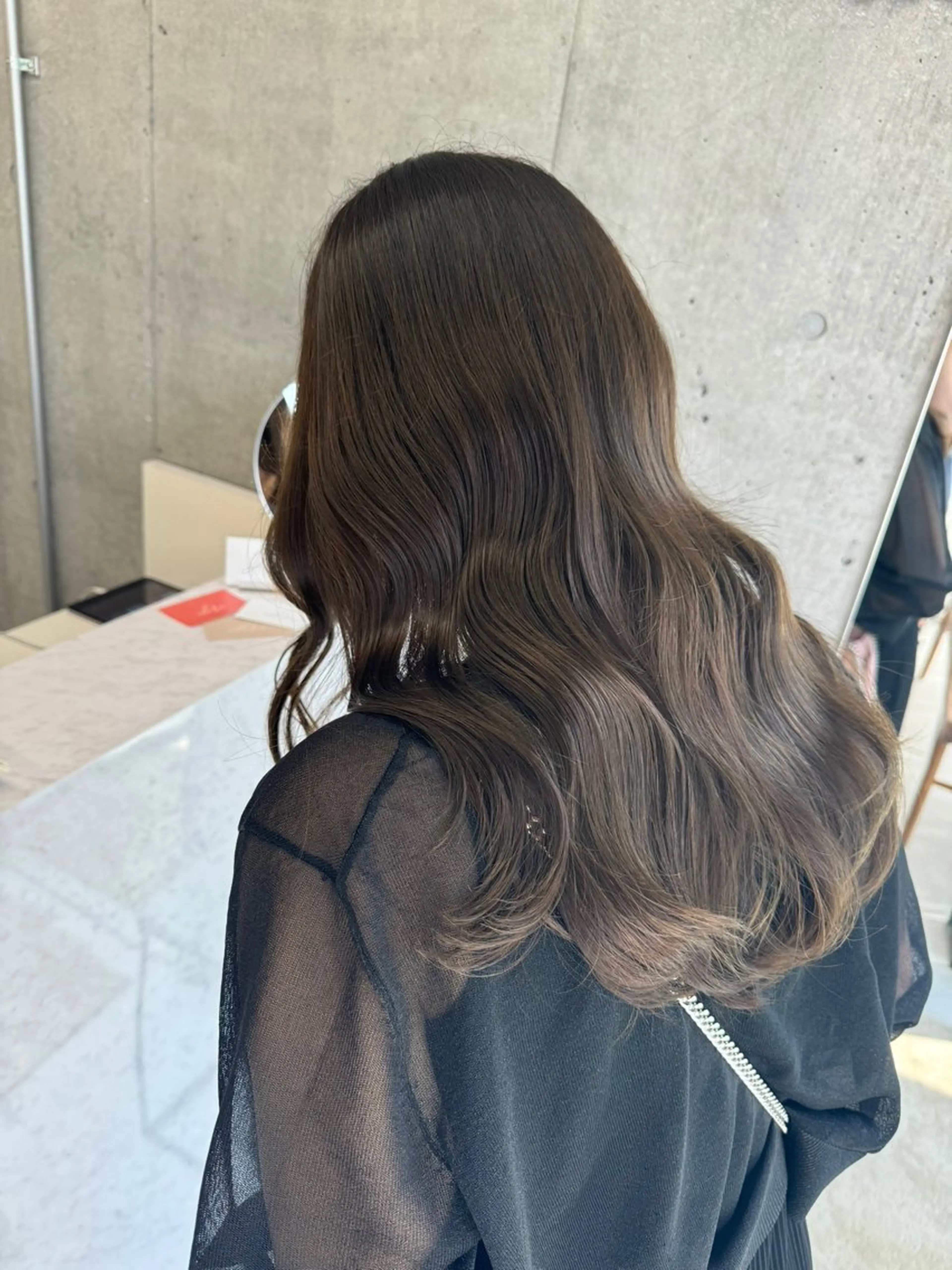 セミロング カラー ブラウンカラー くすみブラウン うる艶ヘア♡韓国好き 透明感　shotaのヘアスタイル