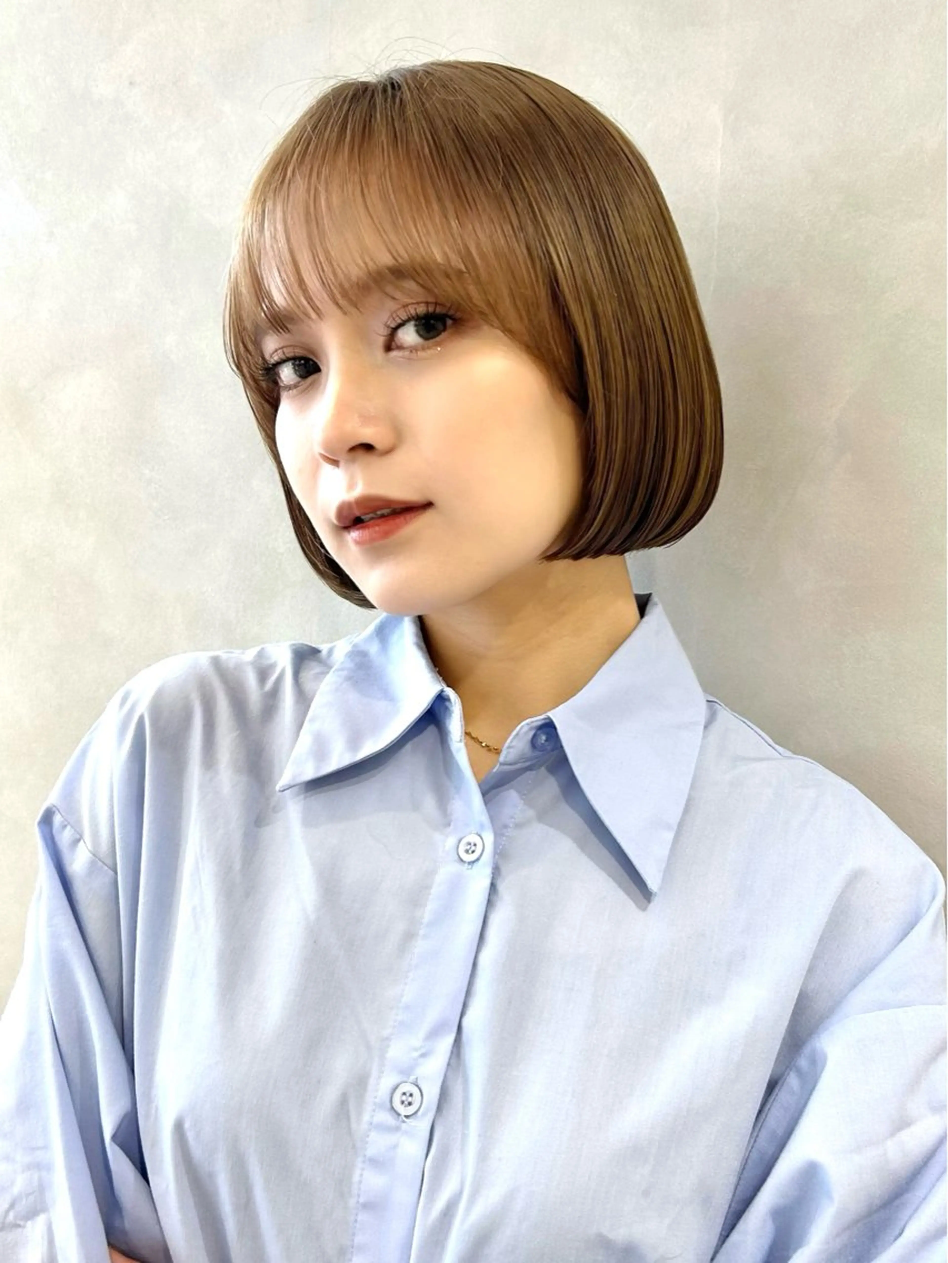 ショート カラー 切りっぱなしボブ ボブ くびれヘア カット ヘアカラー 結べるくびれボブ/透 明感カラーtaigaのヘアスタイル