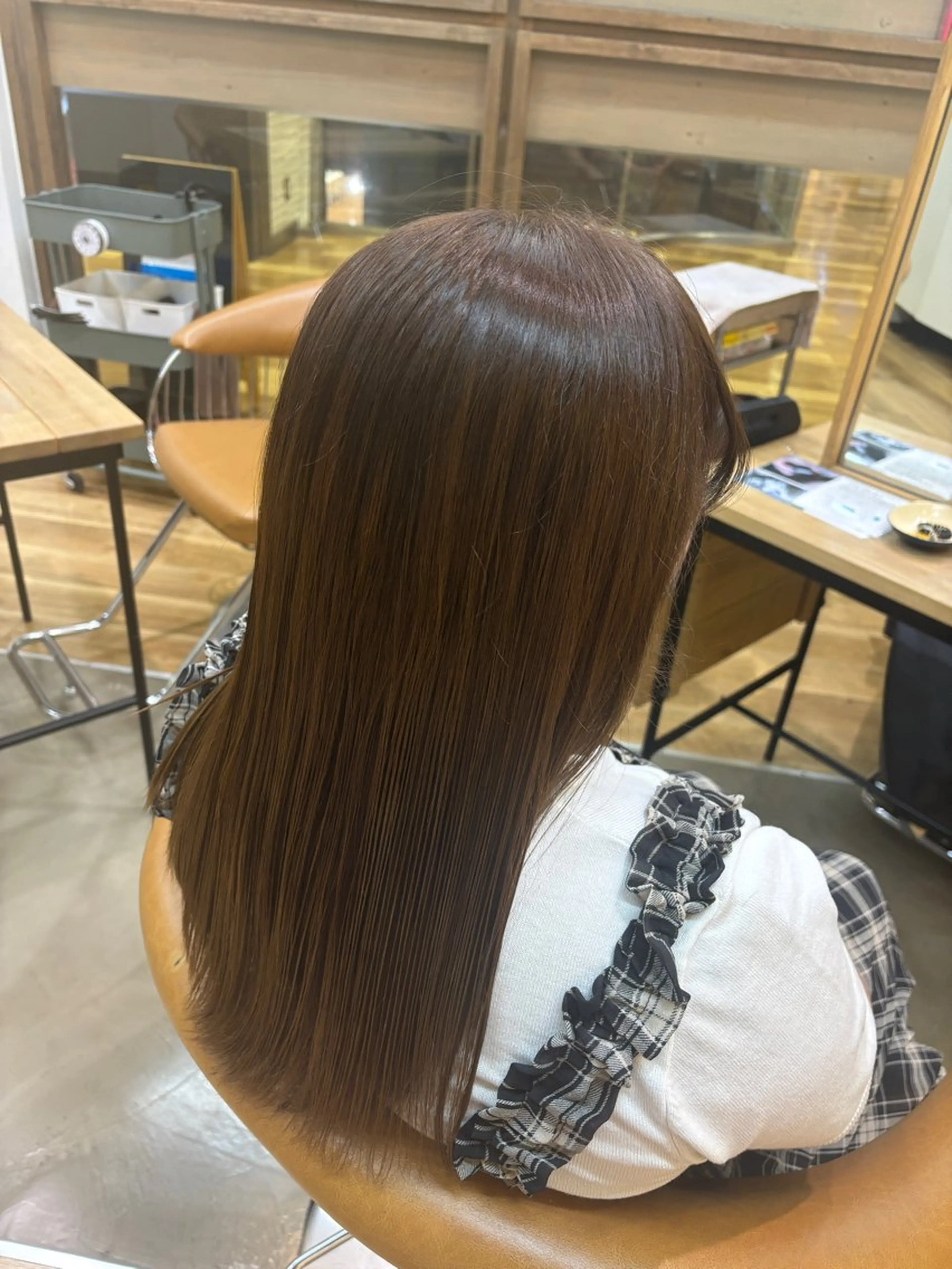 カラー CINQ hair&spa所属・CINQ ゆりんのヘアスタイル