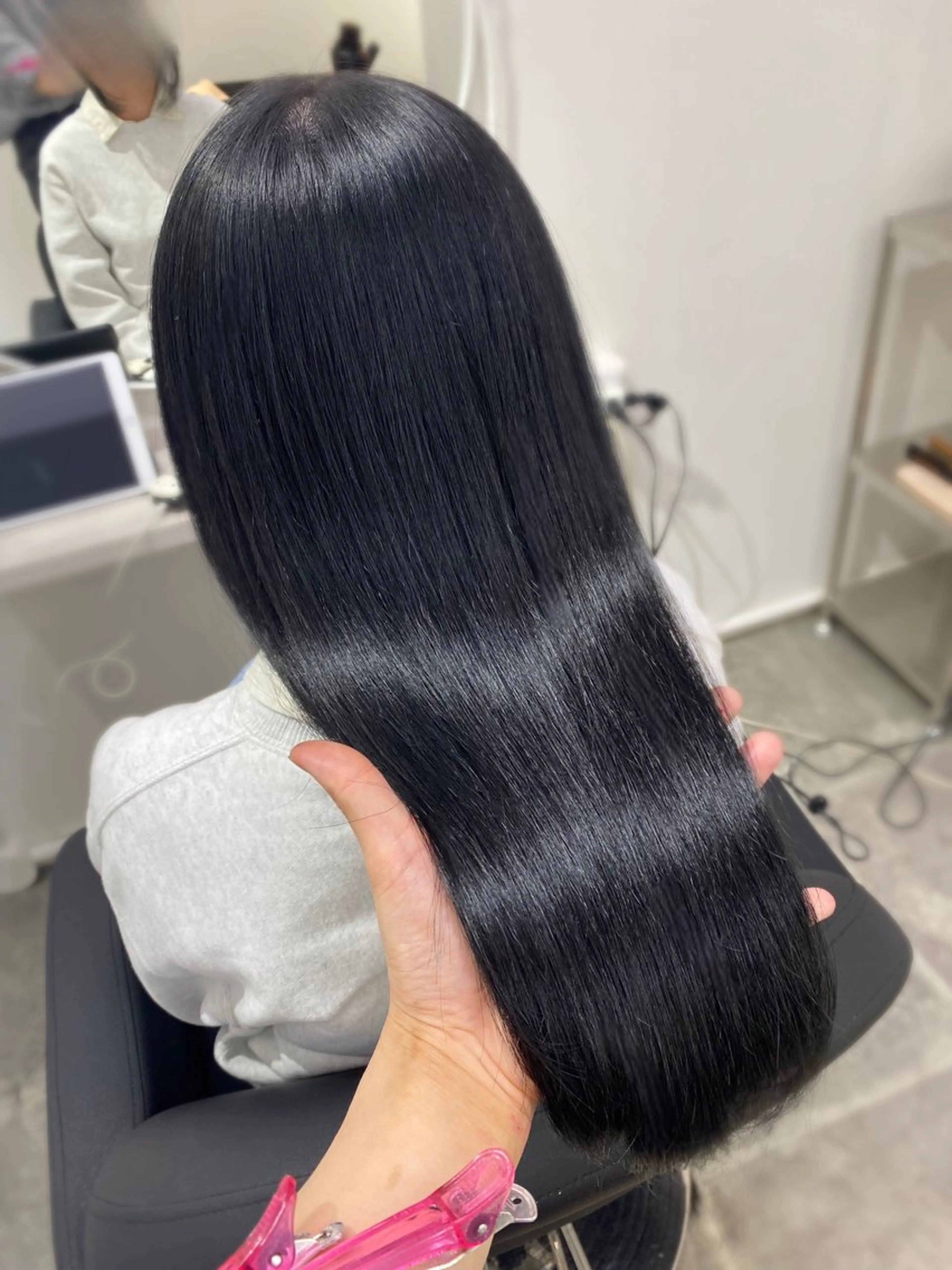 ロング カット 縮毛矯正 YUZU🎀顔まわり ×レイヤーカットのヘアスタイル