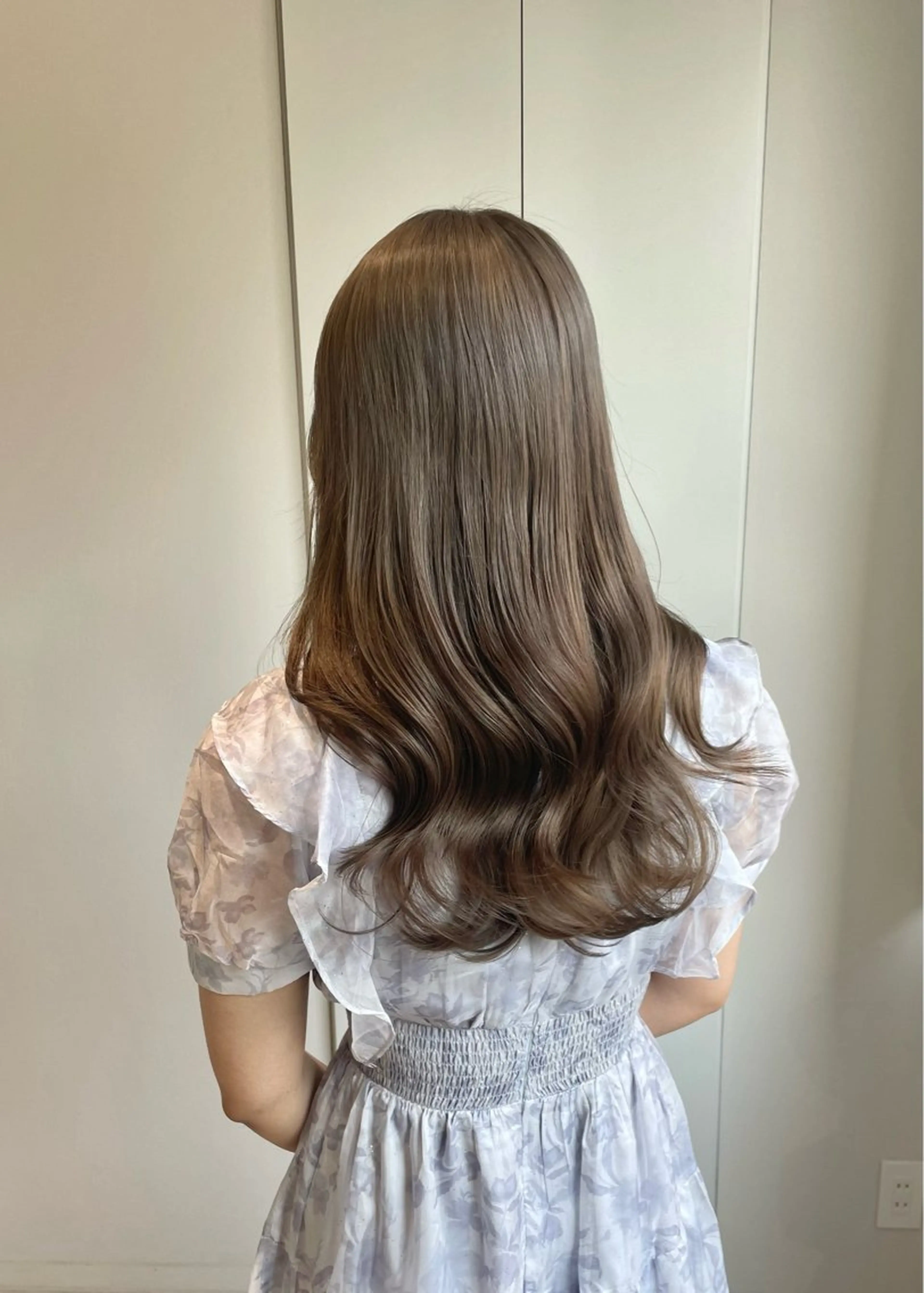 セミロング カラー ブリーチ 透明感カラー グレージュ ヘアカラー トリートメント 🌷ケアブリーチ /透明感/れい🌷のヘアスタイル