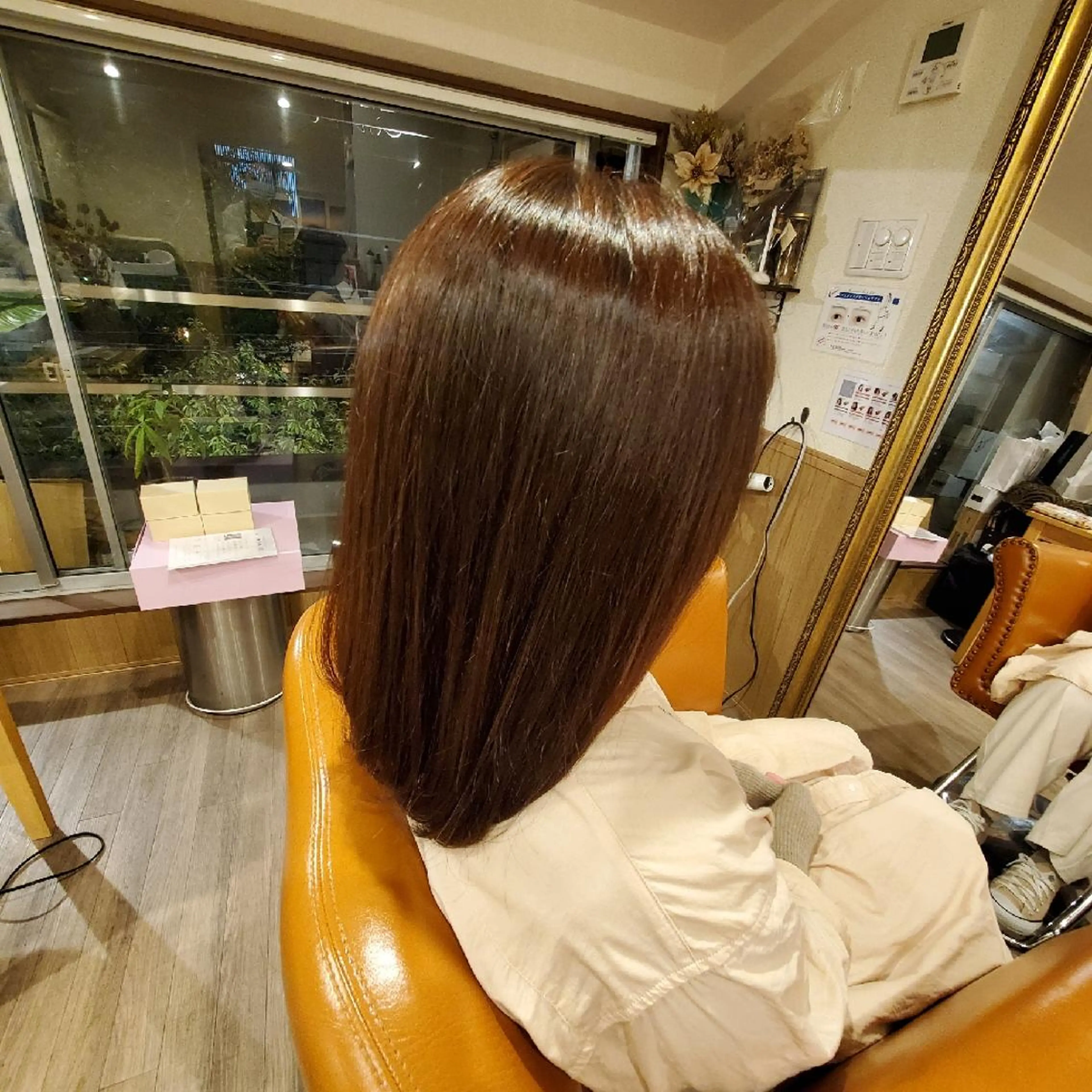 セミロング カラー セミロングパーマ アディクシーカラー ブリーチ イルミナカラー 外国人風カラー カット ヘアカラー トリートメント spa hair  ark 富井直美のヘアスタイル