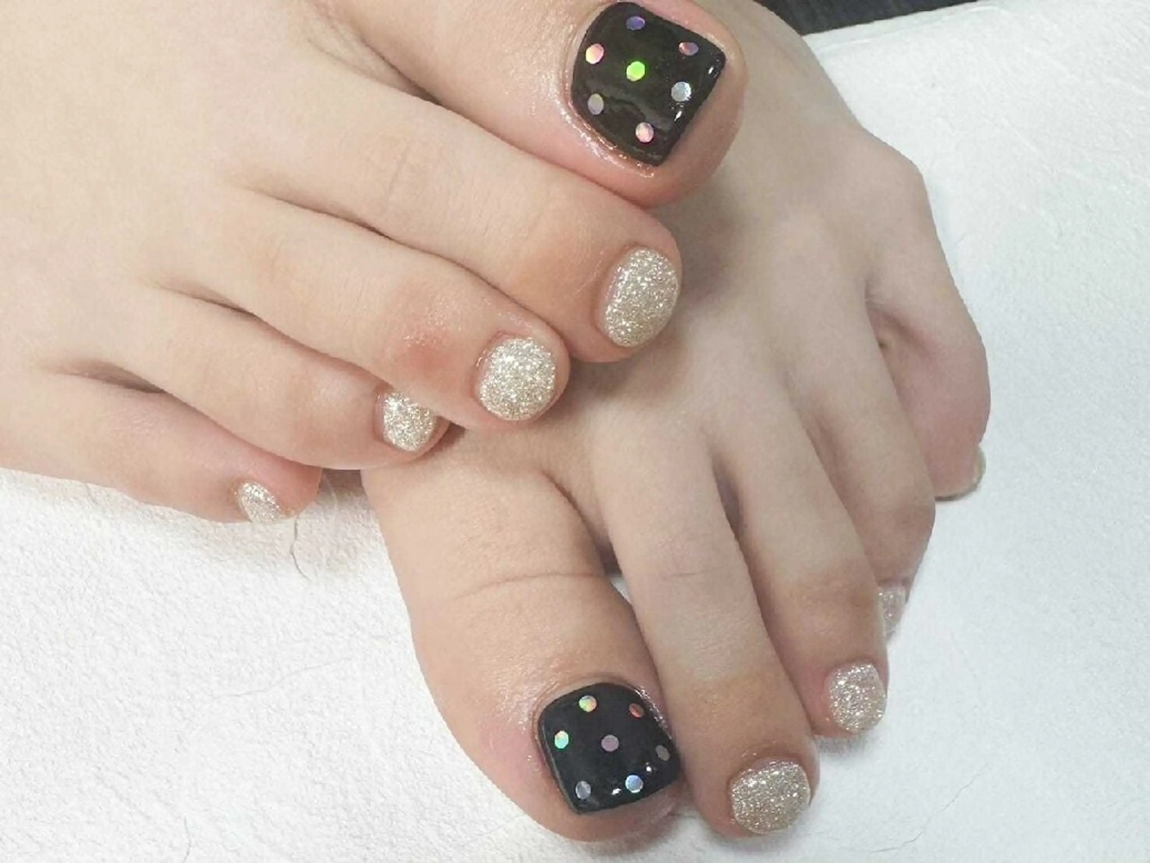 ネイル アートネイル フットネイル 韓国ネイル ニュアンスネイル フットネイル JULIE NAILのネイルデザイン