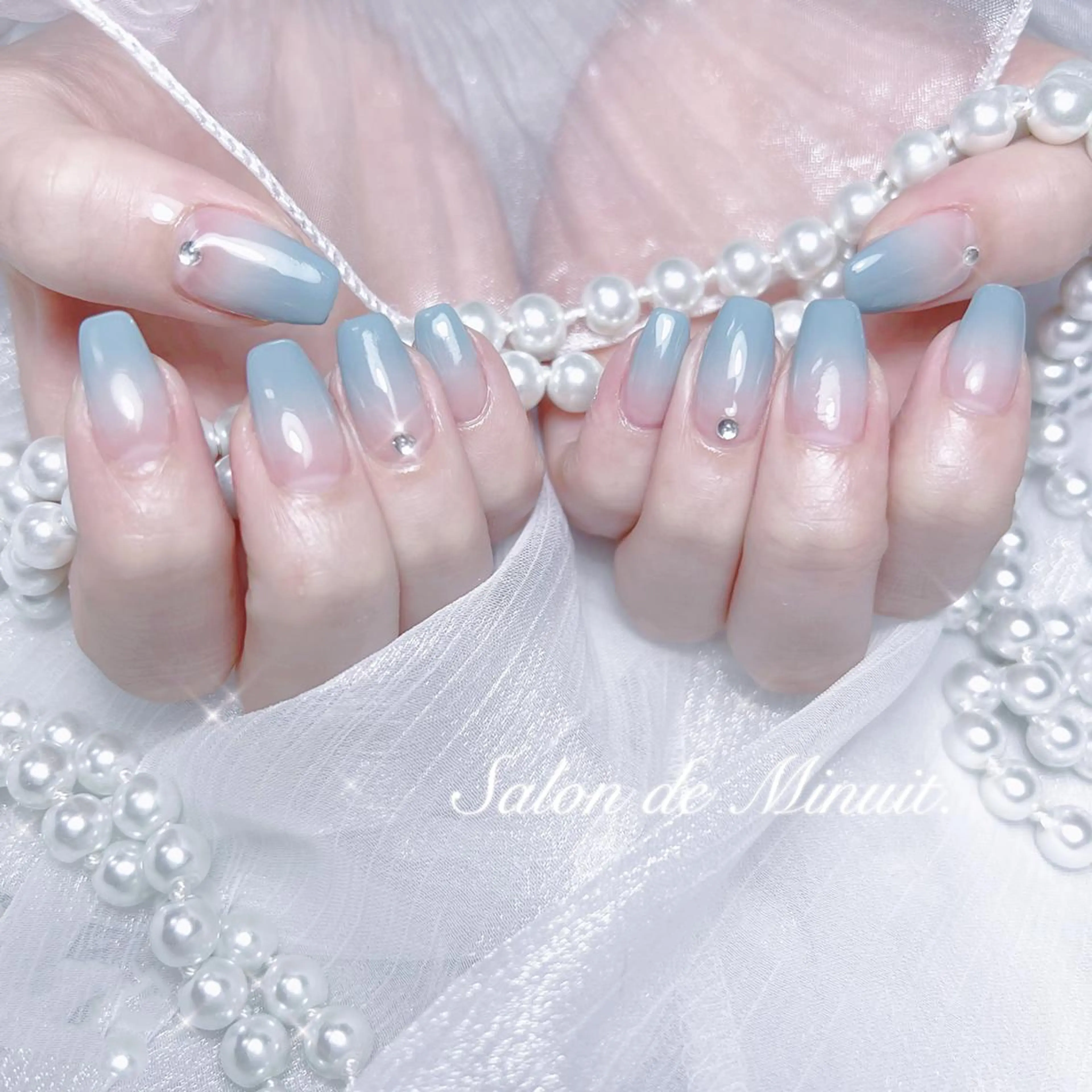 ネイル Alice 🪞のネイルデザイン