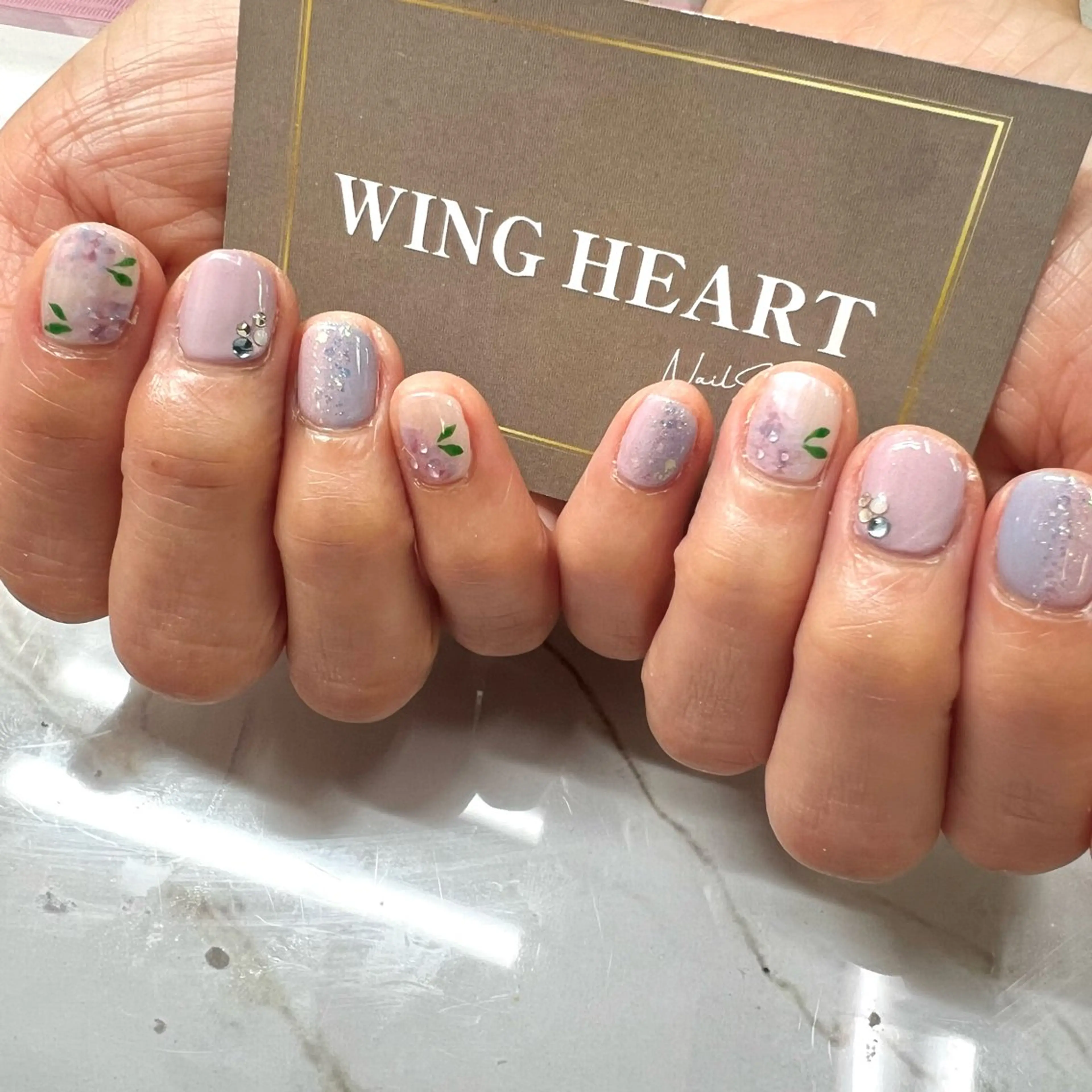 ネイル I. AYUMIのネイルデザイン