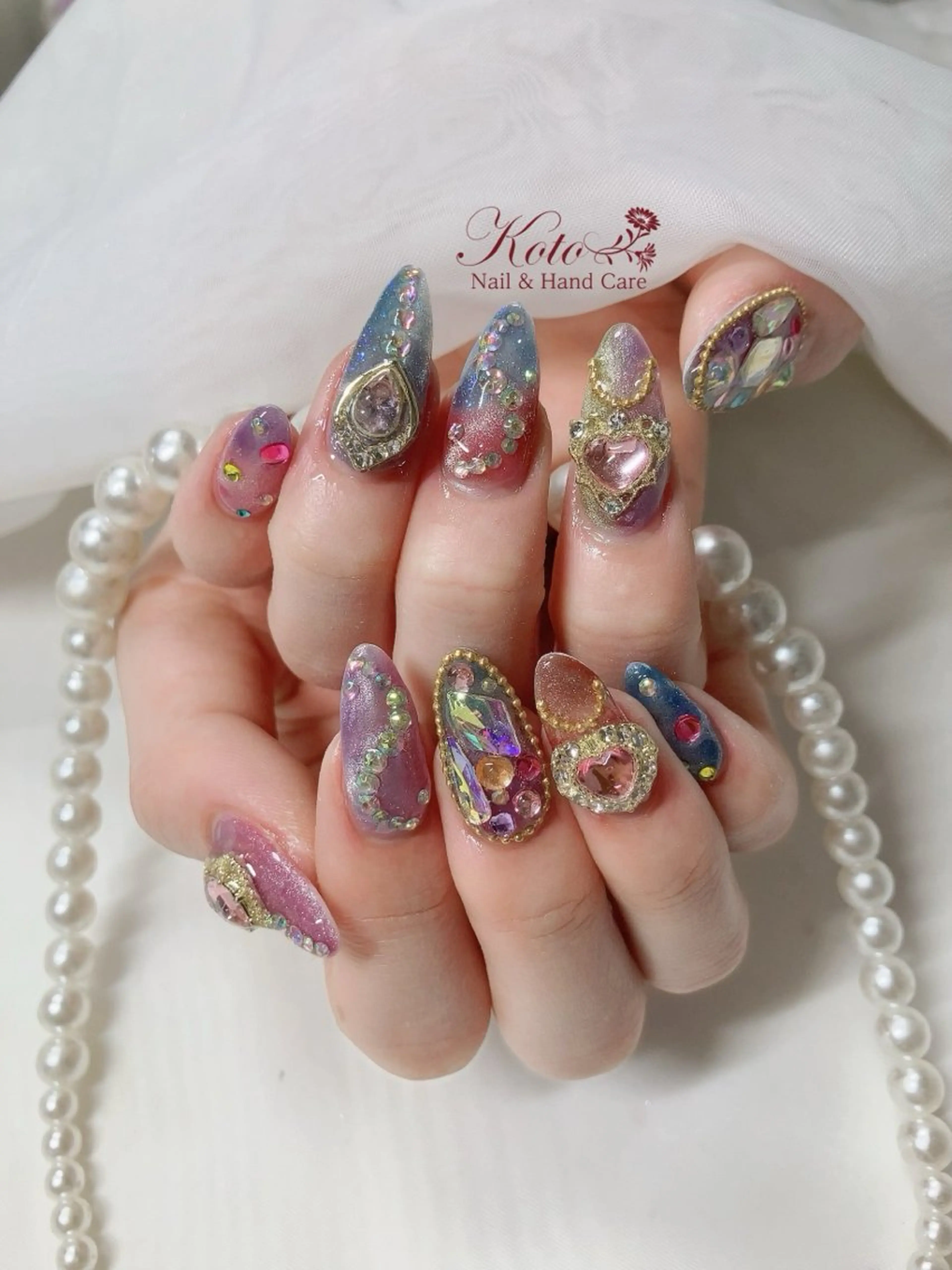 ネイル 長さ出し ジェルネイル 持ち込み ニュアンスネイル 赤色 ハンドネイル Nail Salon KOTOのネイルデザイン