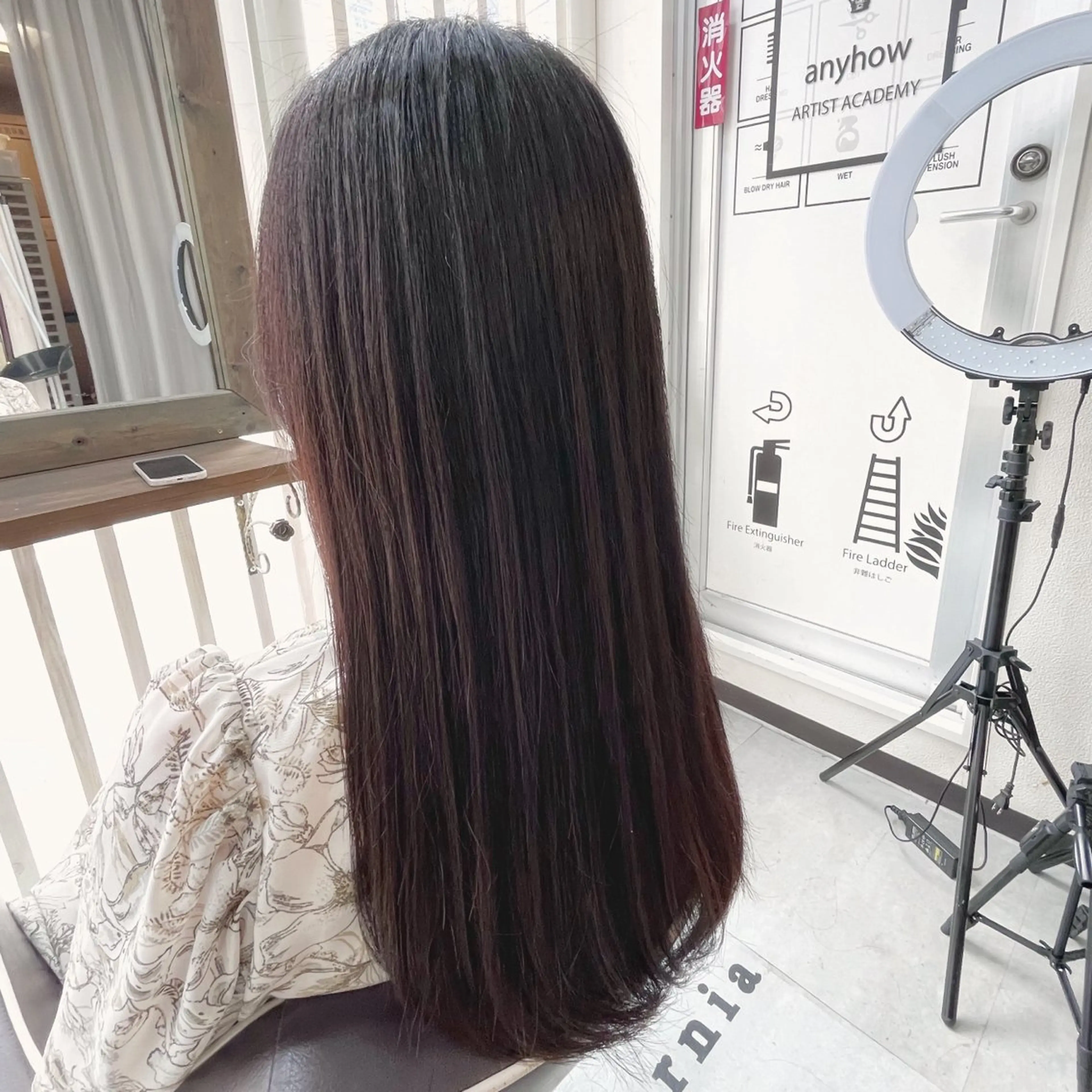 【扱いやすい髪に🤍】縮毛矯正➕そろえるだけカット➕ケラスターゼ高濃度Tr🧴🫧の写真