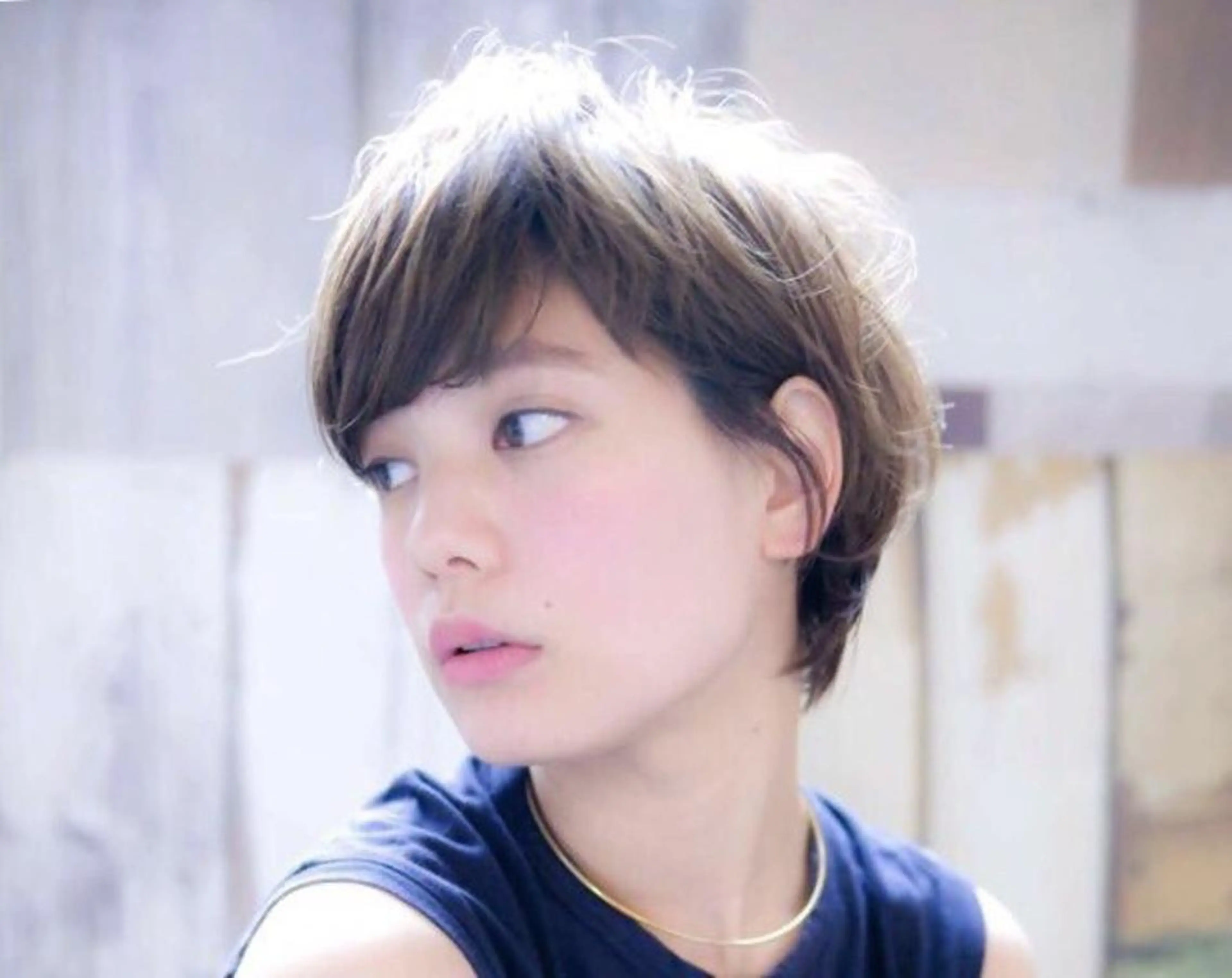 ショート カラー 髪質改善/艶髪特化 /柔らかさ/清水翔矢のヘアスタイル