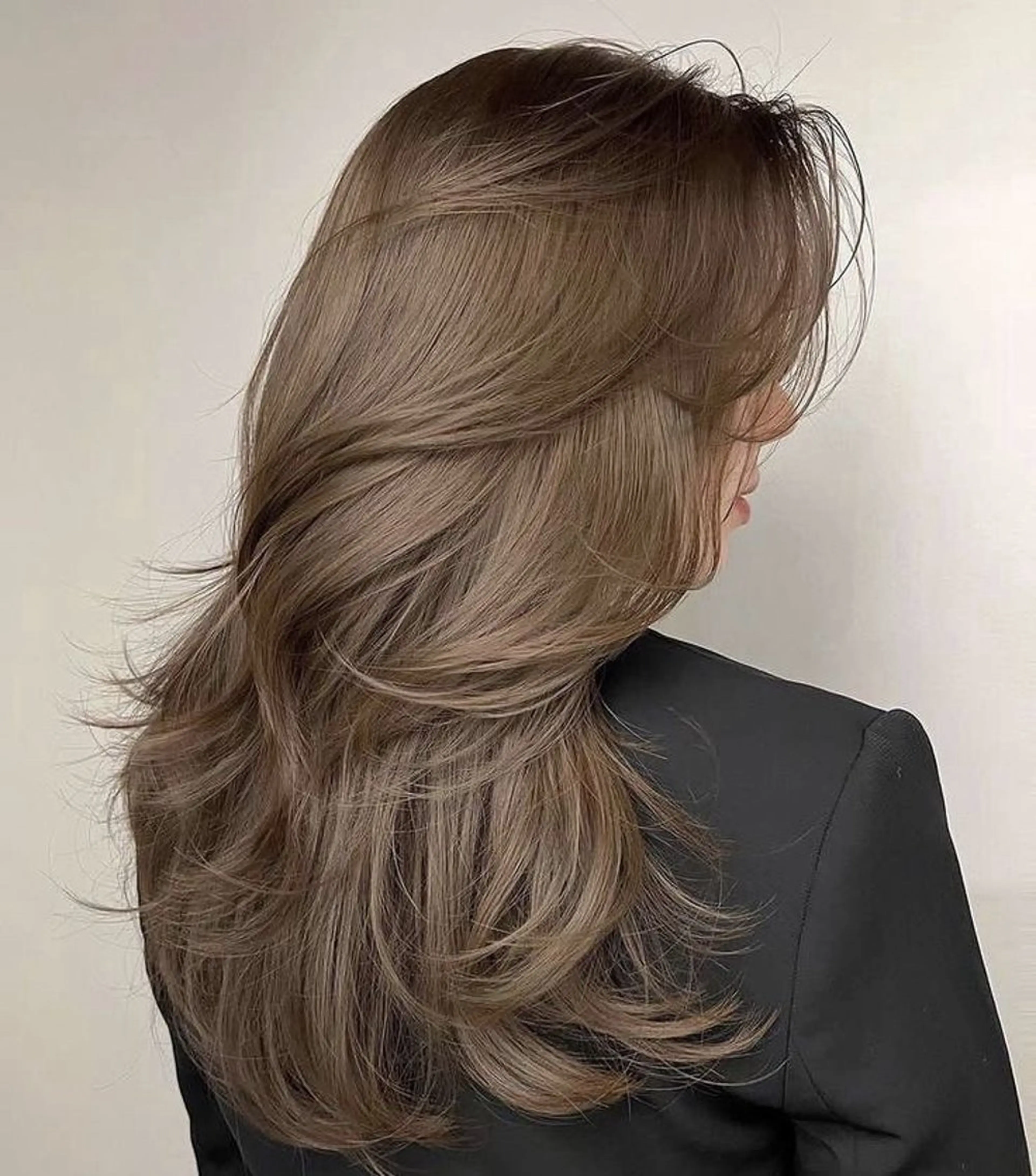 ロング 林 風菜のヘアスタイル