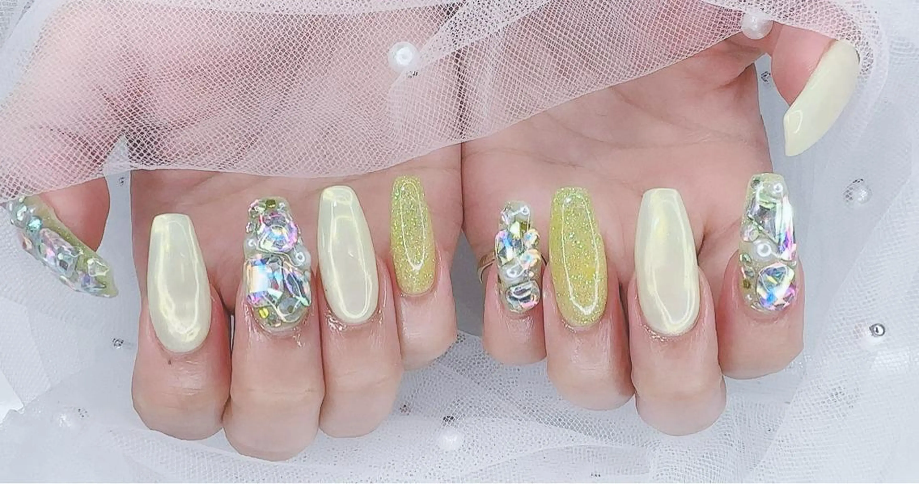 ネイル R nailsalon所属・R salonのネイルデザイン