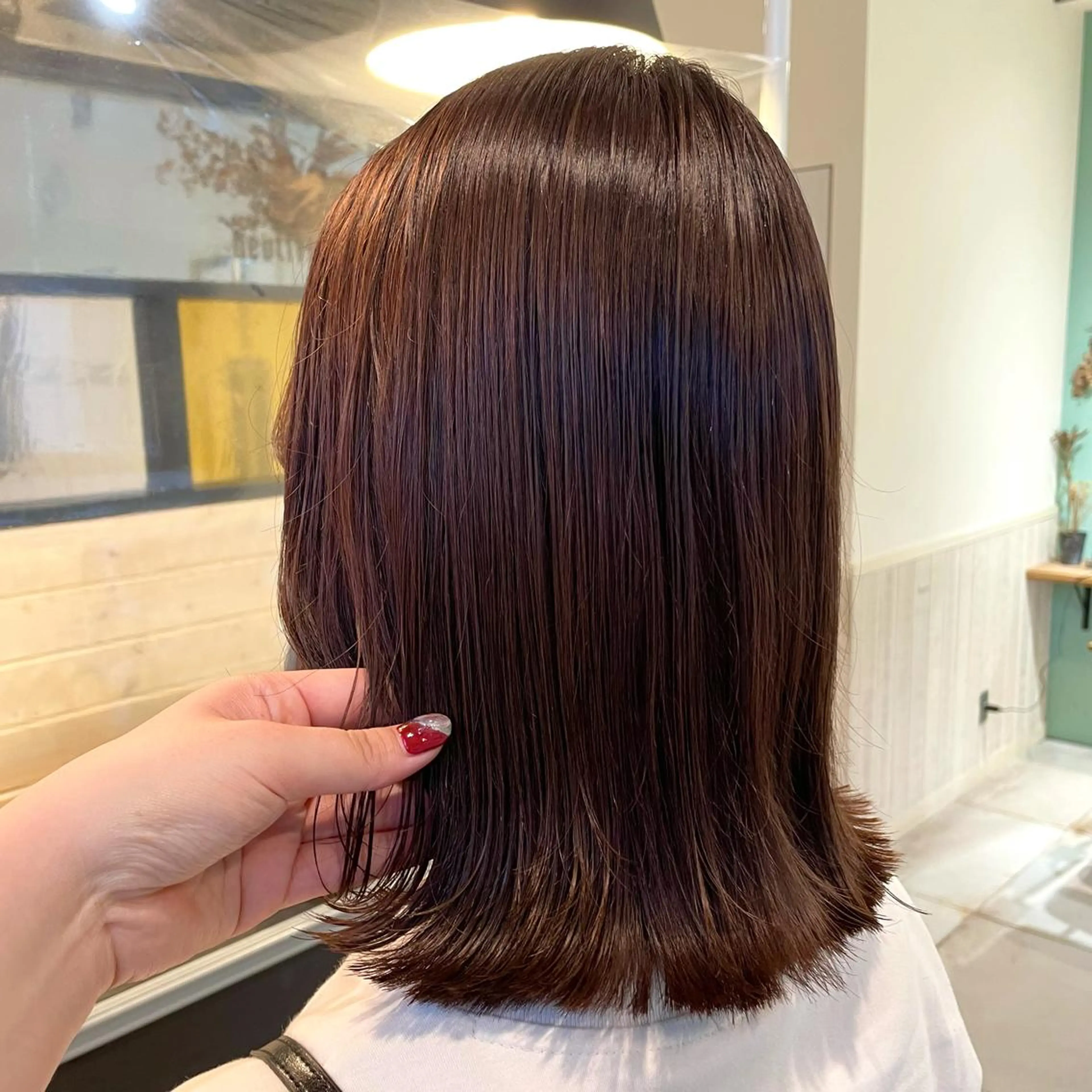 ミディアム カラー スナコザワ レナのヘアスタイル