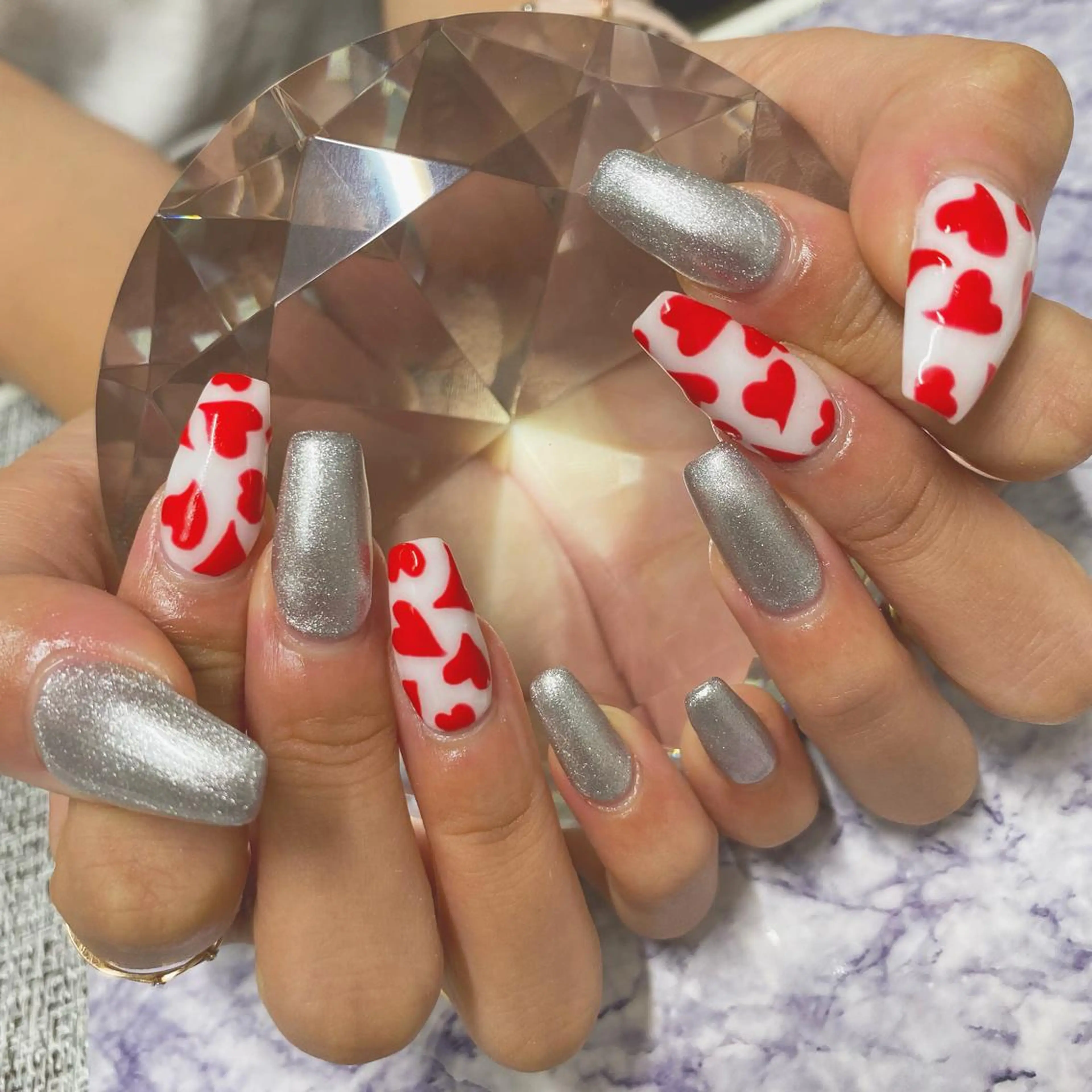 ネイル ワンカラーネイル ハンドネイル Pretzels🥨 【プレッツェル】ミウのネイルデザイン