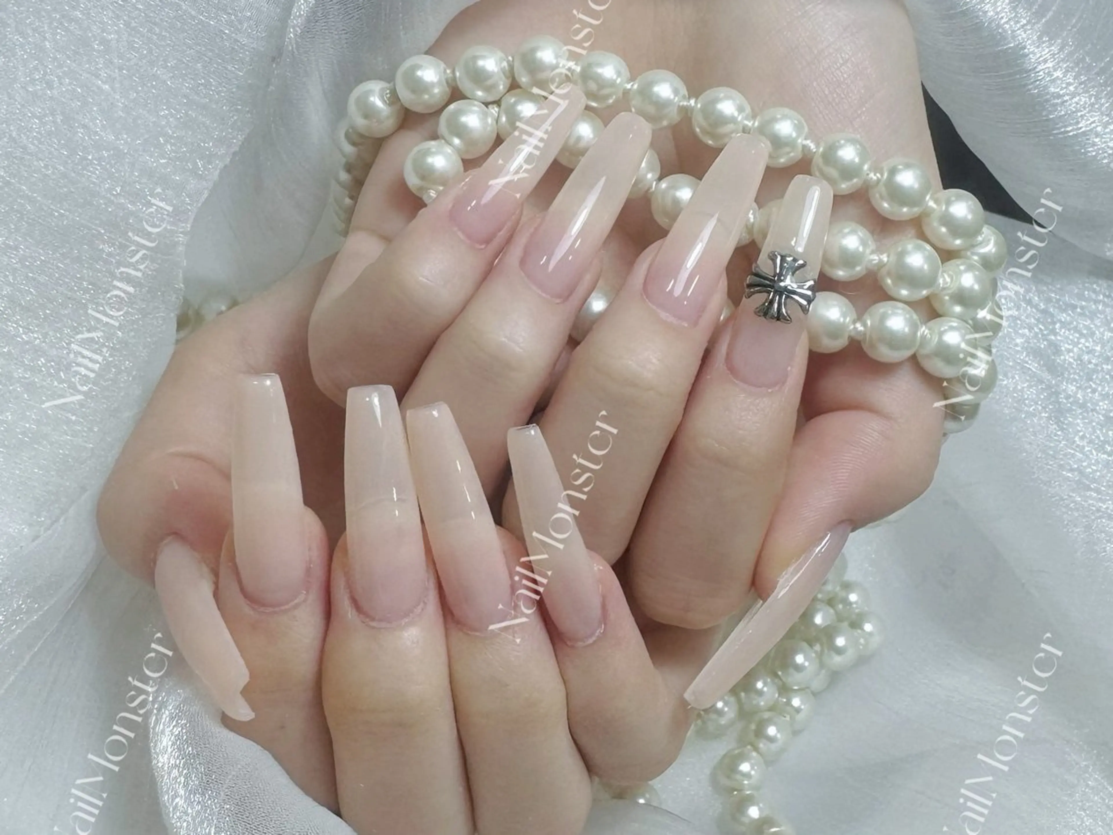 ネイル ハンドネイル DIAMOND Nail🥇のネイルデザイン