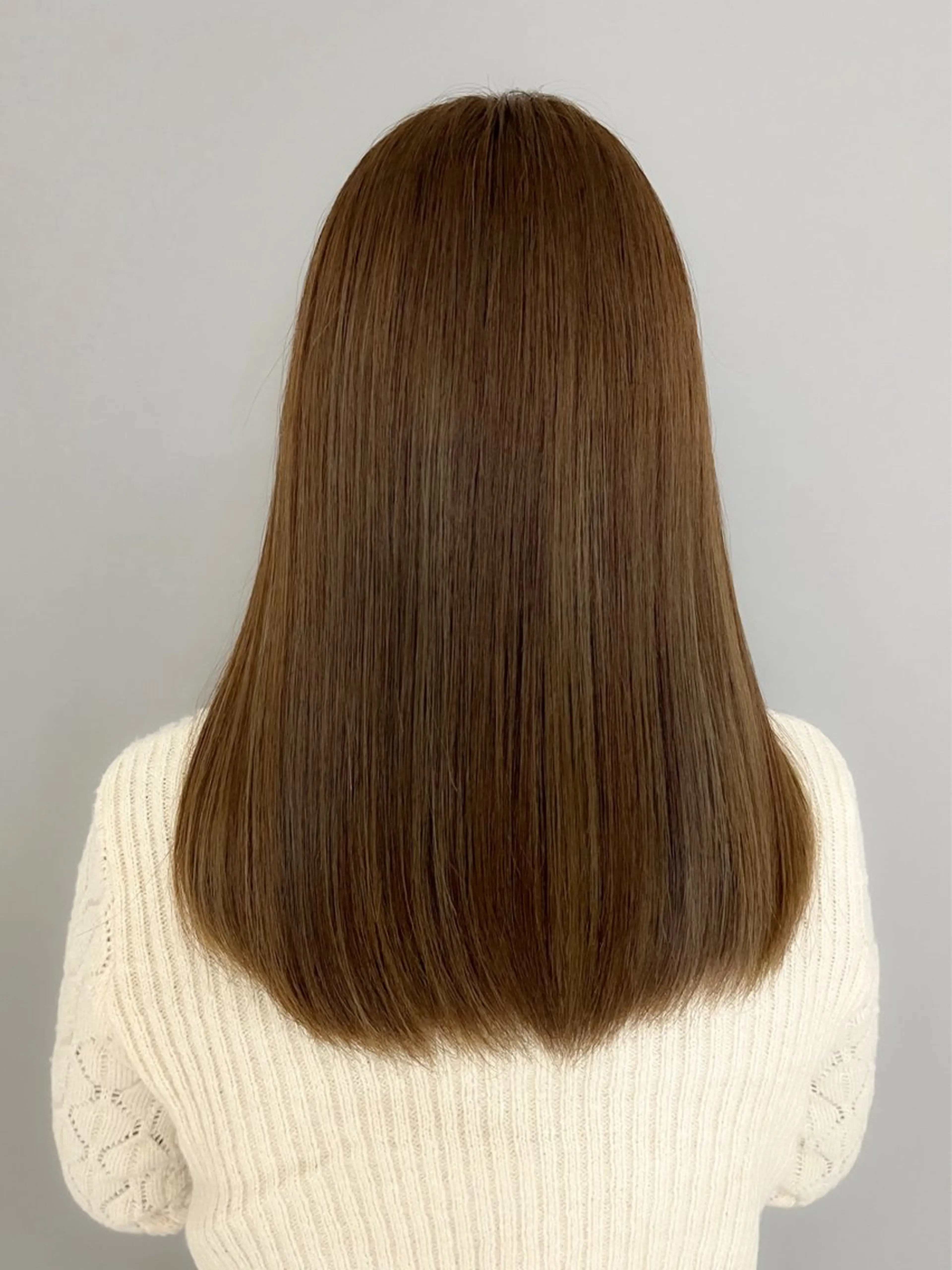 ミディアム カラー ヘアカラー トリートメント 坂本 理輝のヘアスタイル