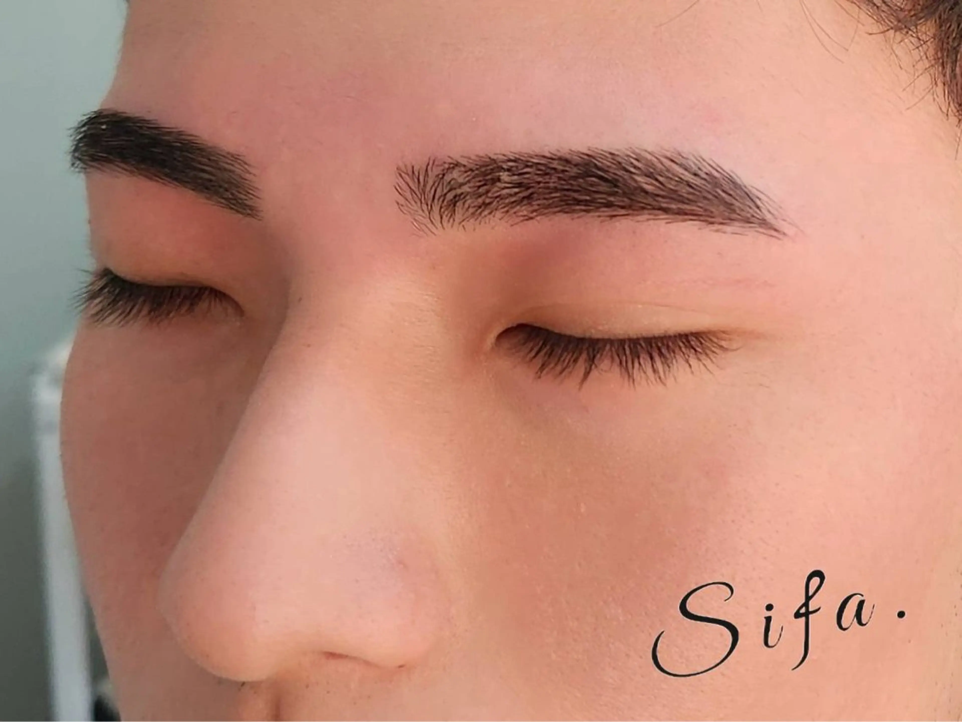 メンズ アイブロウ メンズアイブロウ eyelash salon  Sifa所属・Sifa(シファ)2 0代向けまつげサロンのマツエク・マツパデザイン