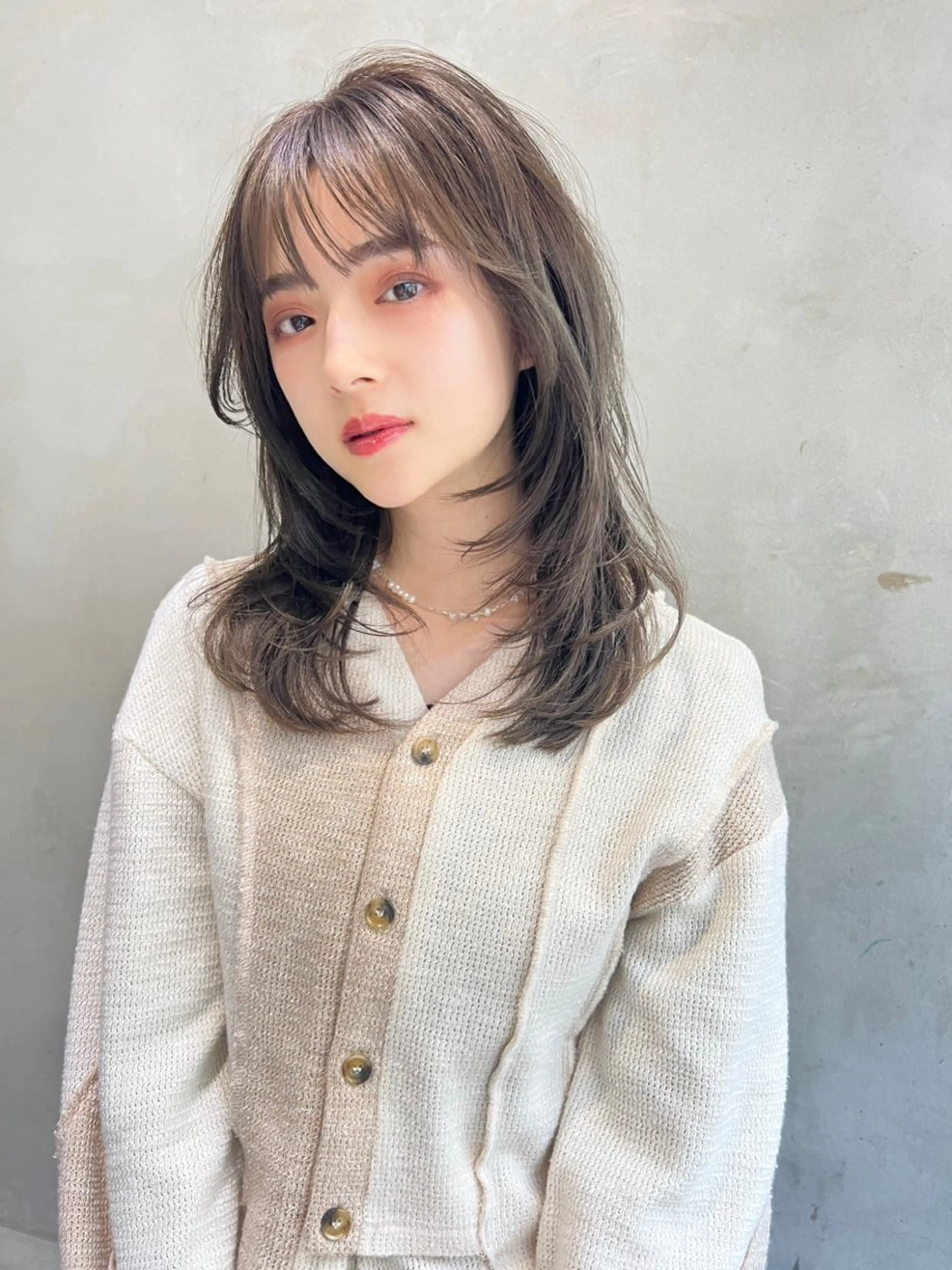 セミロング カラー ヘアアレンジ 🤎垢抜けベージュ カラー🤎ハヤトのヘアスタイル