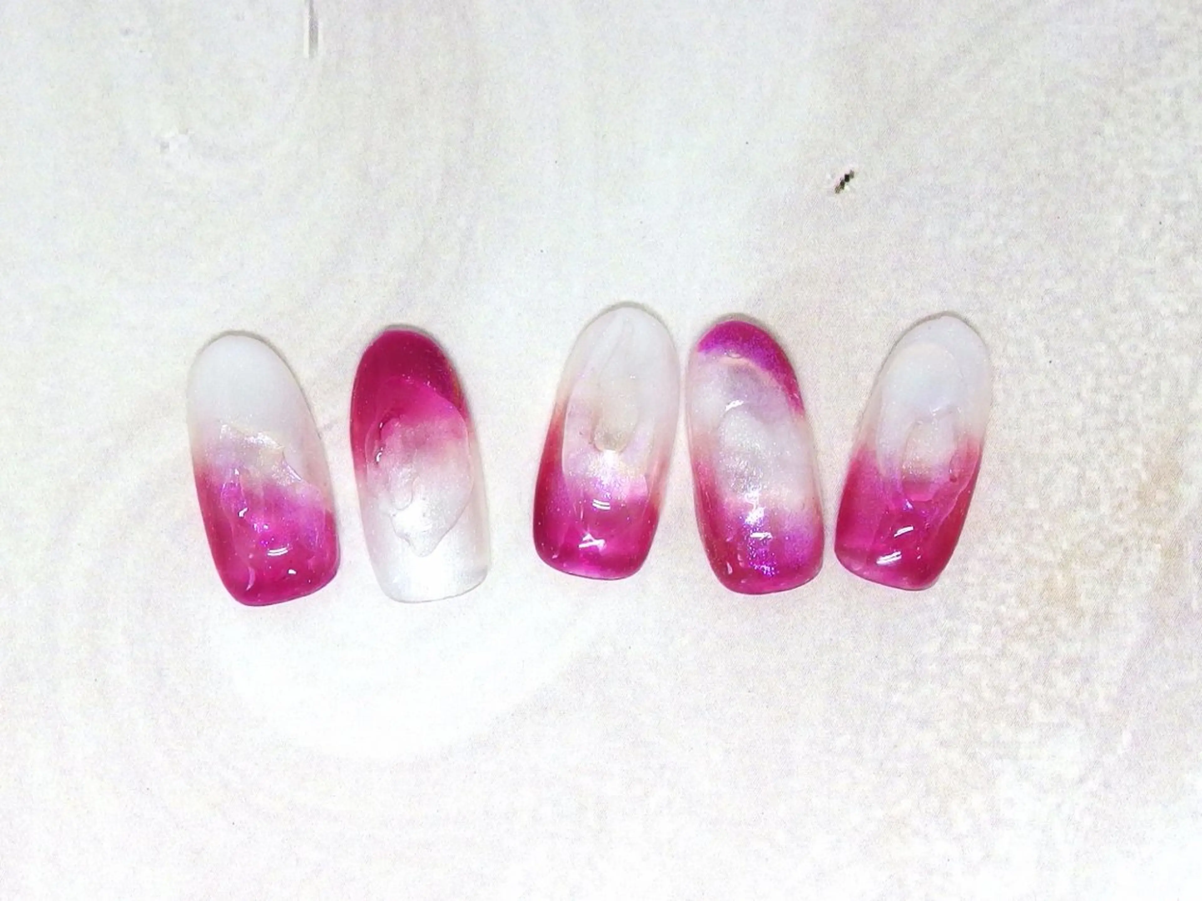 ネイル 持ち込み ハンドネイル ティーエヌ 金山駅東口店のネイルデザイン