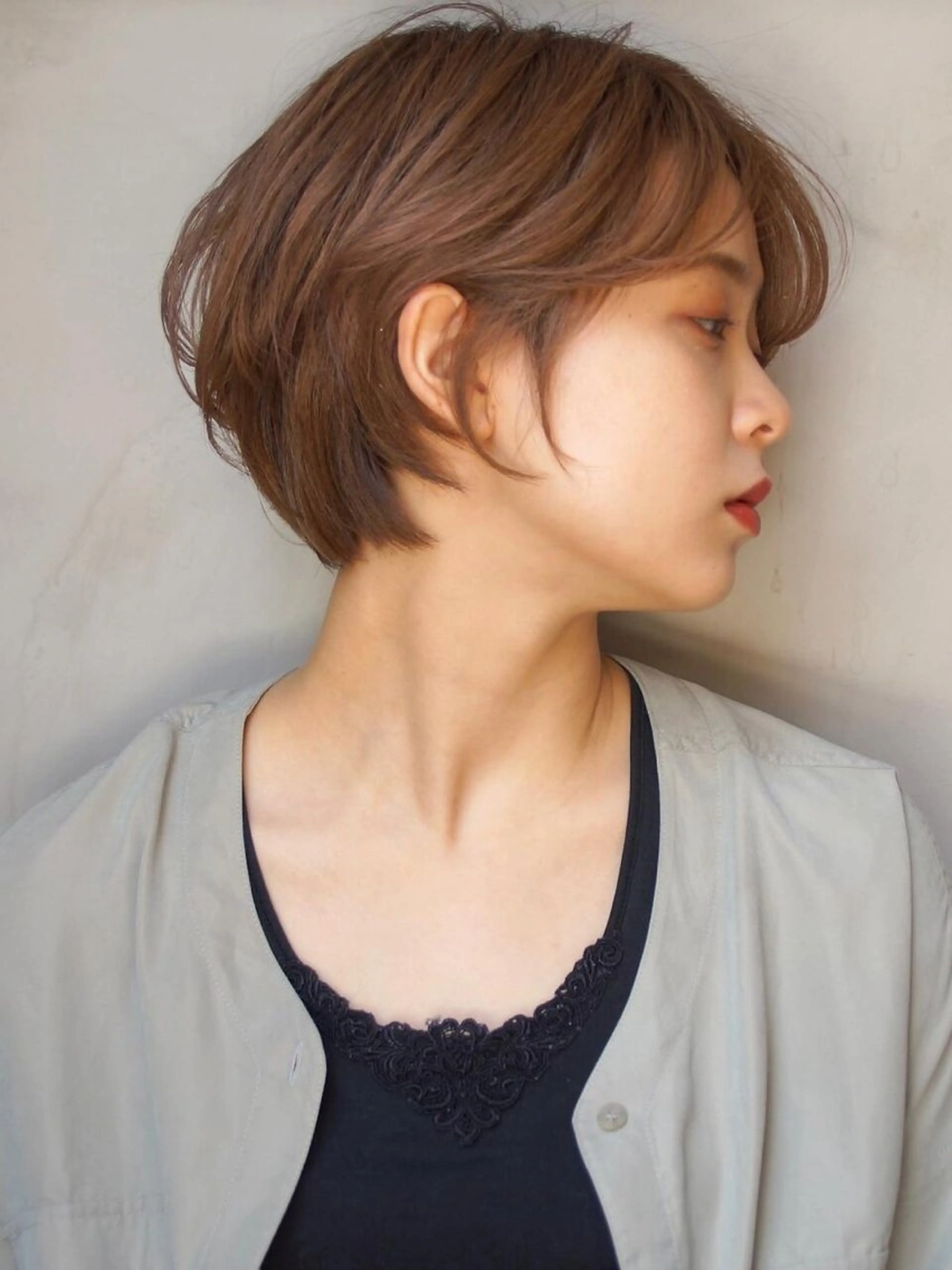 ショート カット ヘアカラー トリートメント hoNua. 栄/透明感カラーのヘアスタイル