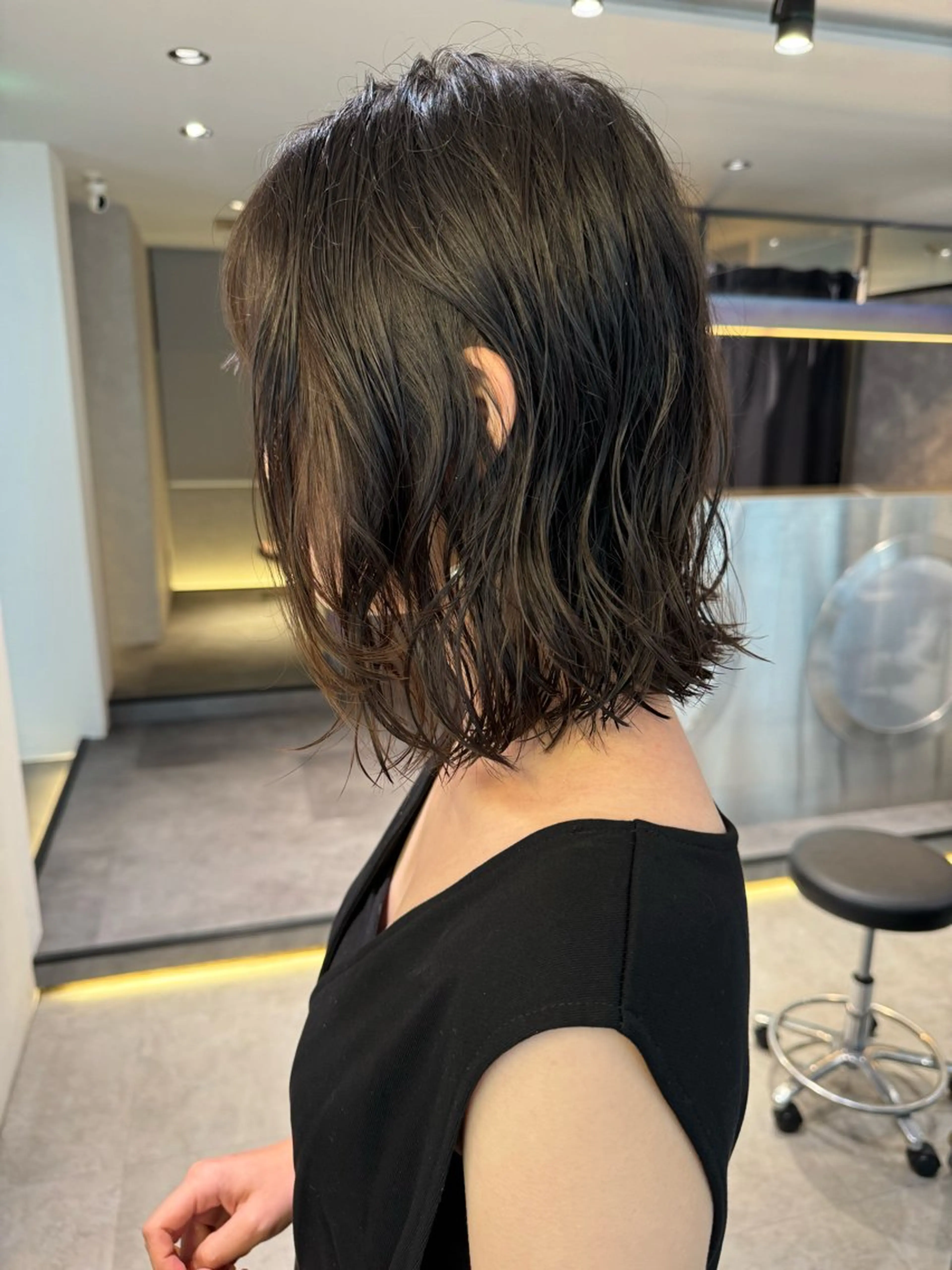 ミディアム パーマ ミディアムパーマ カット パーマ Qin shaire salon 原宿所属・🌿パーマ/ボブ/ レイヤー/Mikiのヘアスタイル