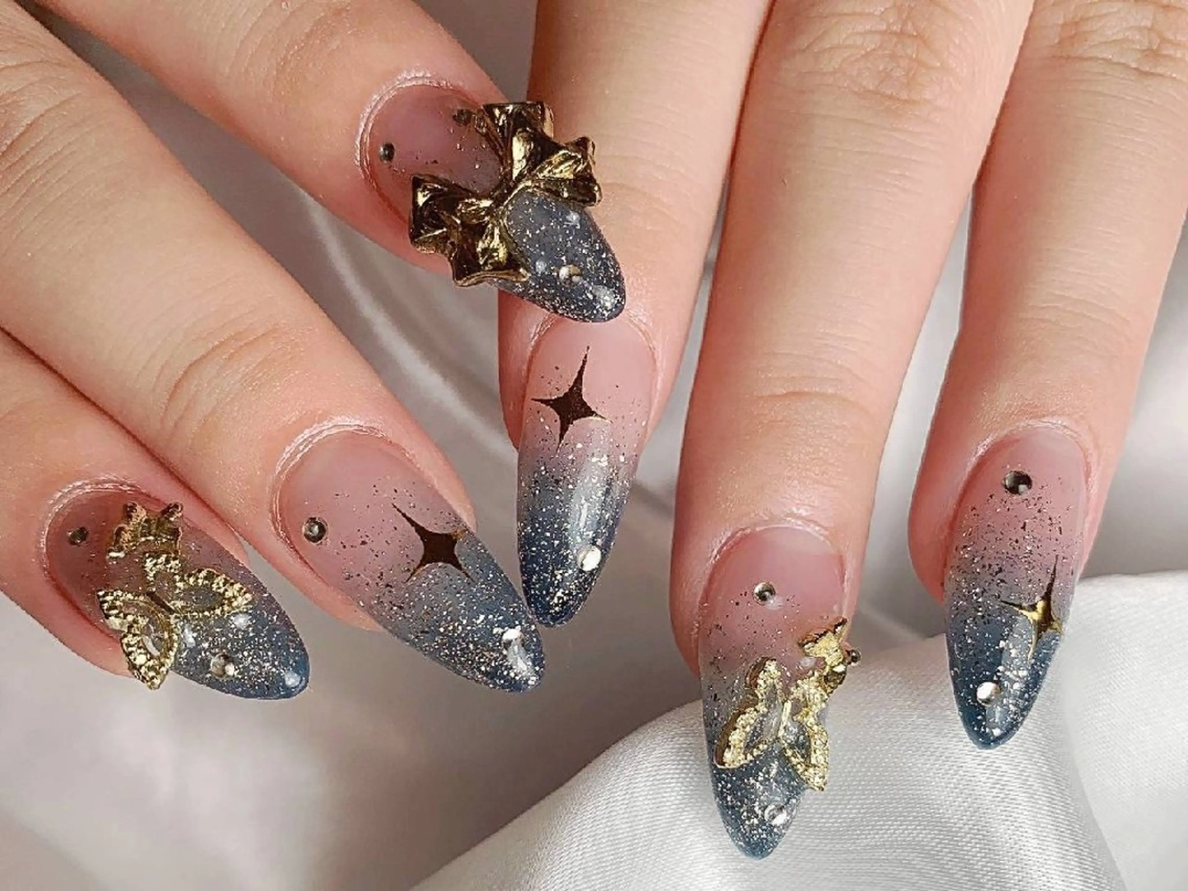 ネイル スカルプネイル ハンドネイル MU5-nail 金山ネイルサロンのネイルデザイン