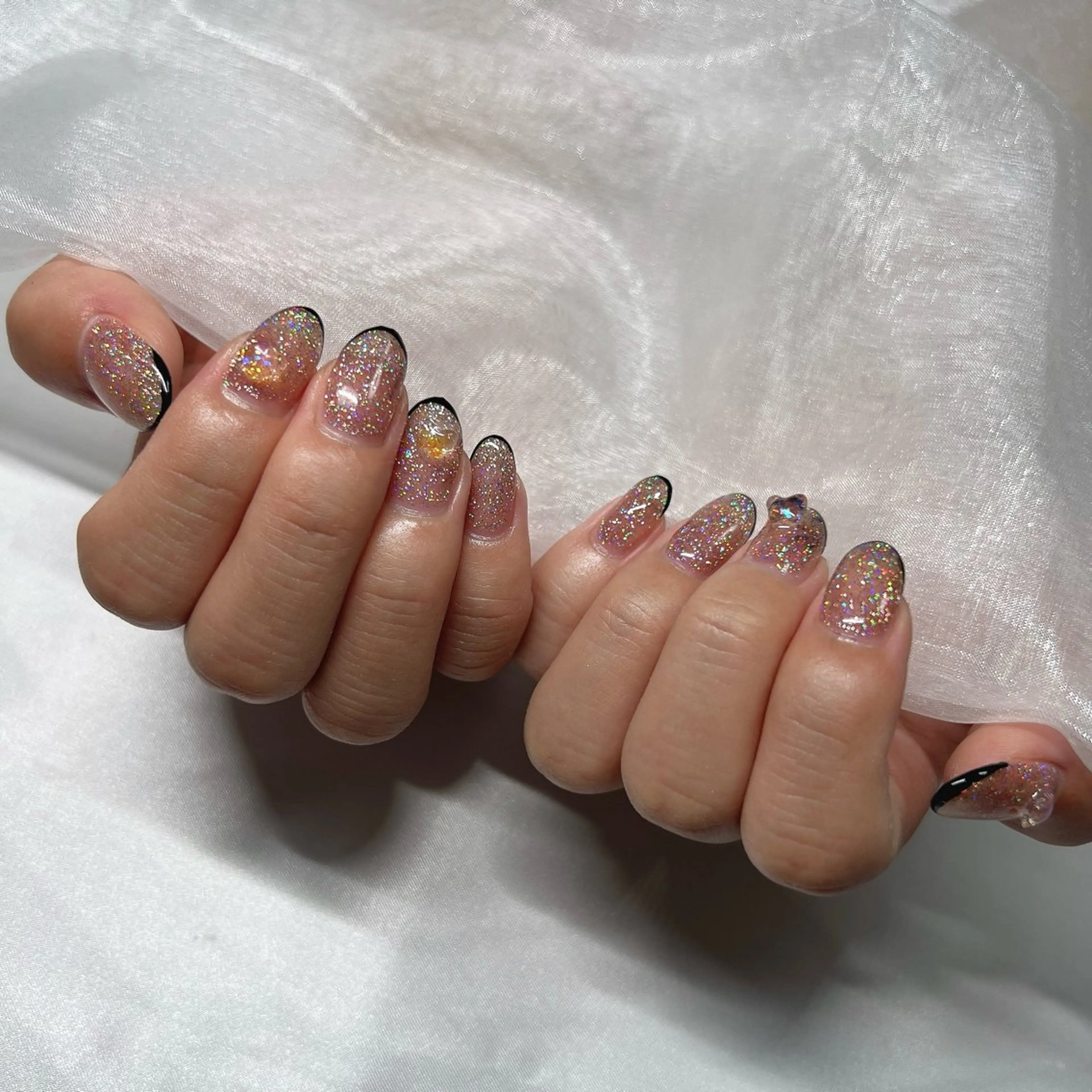 ネイル ジェルネイル 韓国ネイル ラメ(グリッター) マグネットネイル ミラーネイル ハンドネイル -nail salon-Reward所属・nail salon Rewardのネイルデザイン
