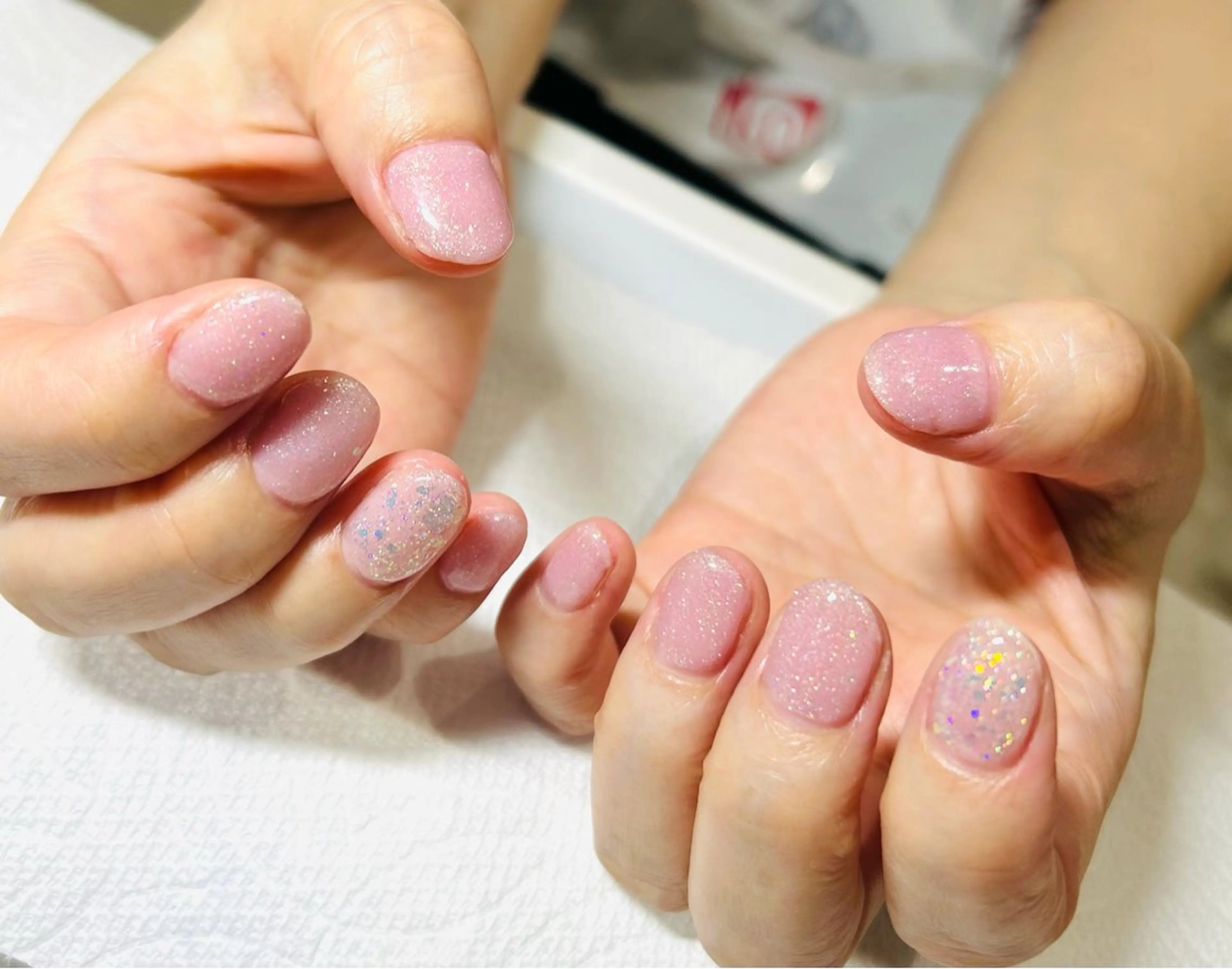ネイル フラッシュネイル フットネイル フレンチネイル ラメ(グリッター) ラメグラデーション Ｈ3（エイチスリー）所属・H3 hitoのネイルデザイン