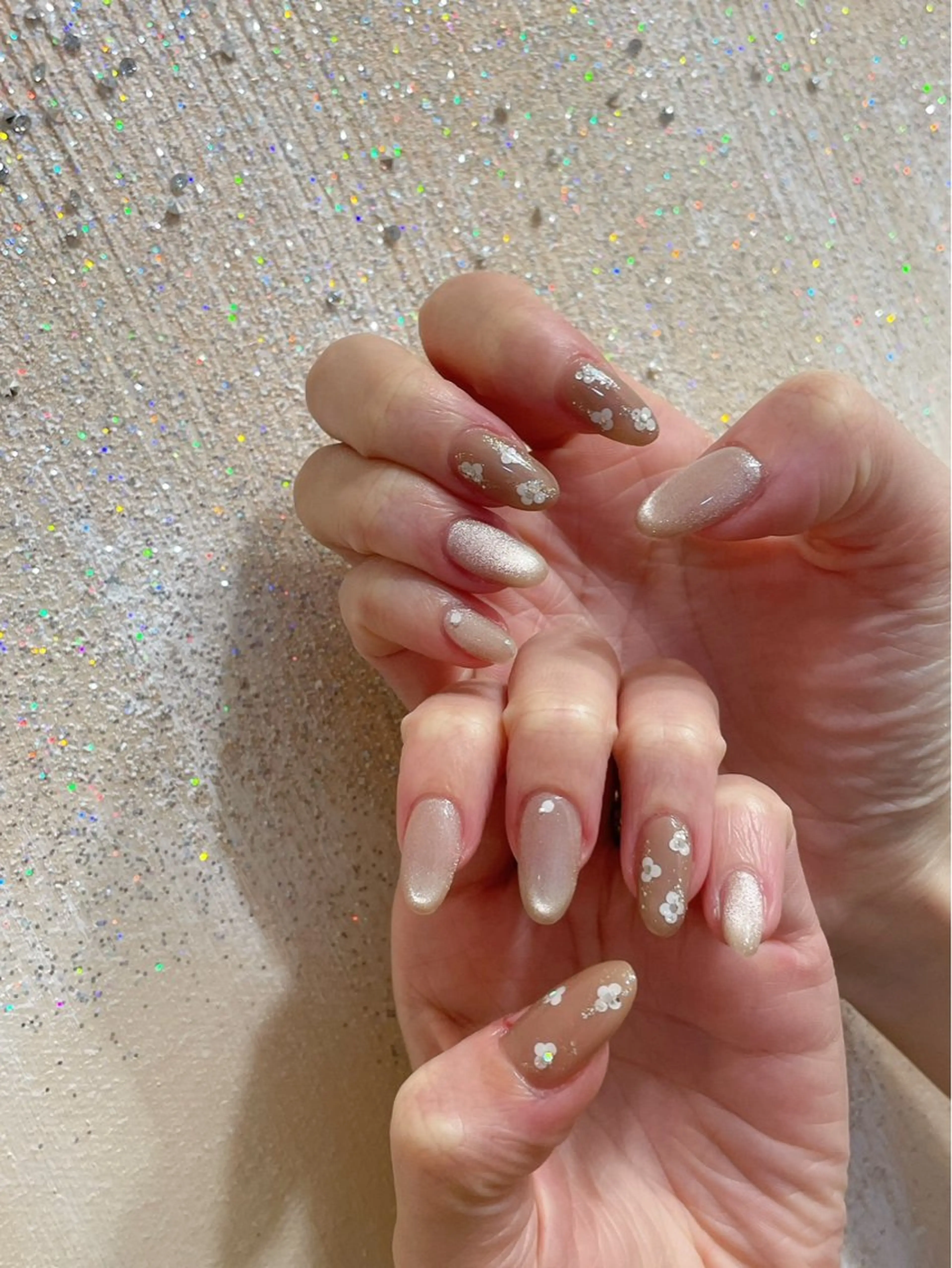 ネイル オーロラネイル フットネイル フレンチネイル ジェルネイル マグネットネイル kiki nail たまプラーザのネイルデザイン