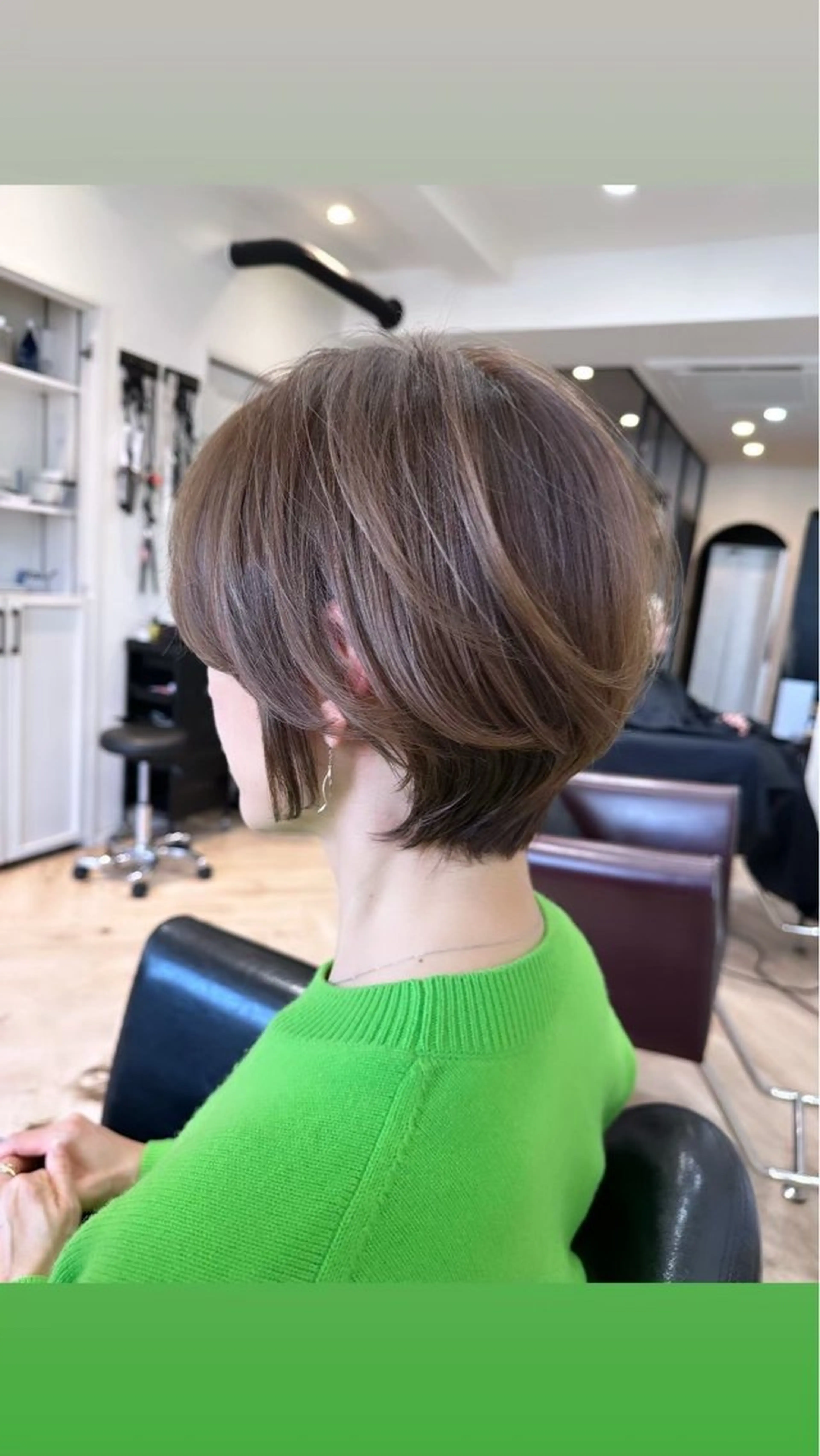 ショート カラー Heart's 白髪ぼかし/脱白髪染め/ショートボブ/髪質改善専門サロン 表参道【ハーツ】所属・白髪ぼかし 進藤恭市のヘアスタイル