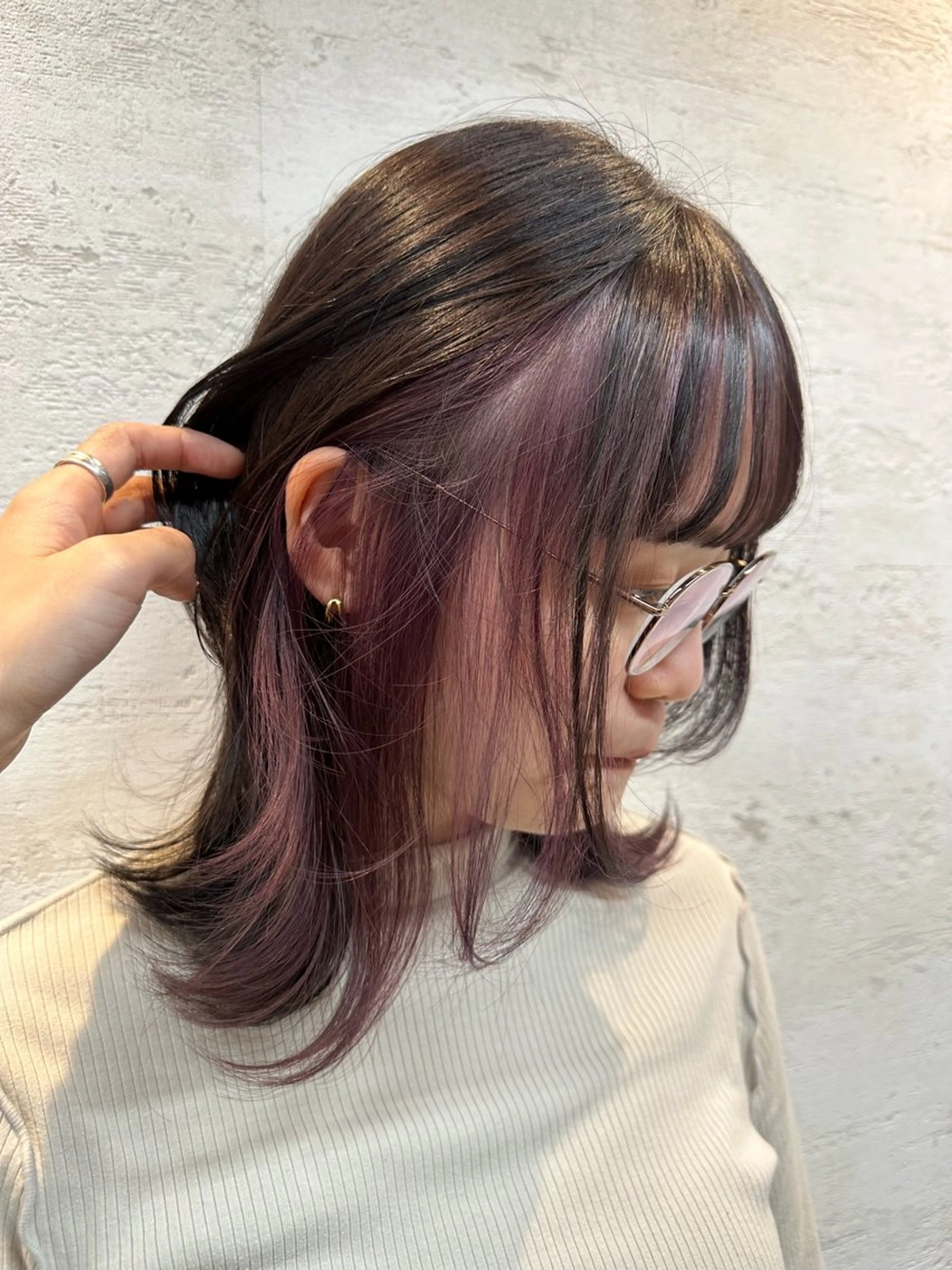 セミロング カット ヘアカラー 女性に人気♪ はやしほのかのヘアスタイル