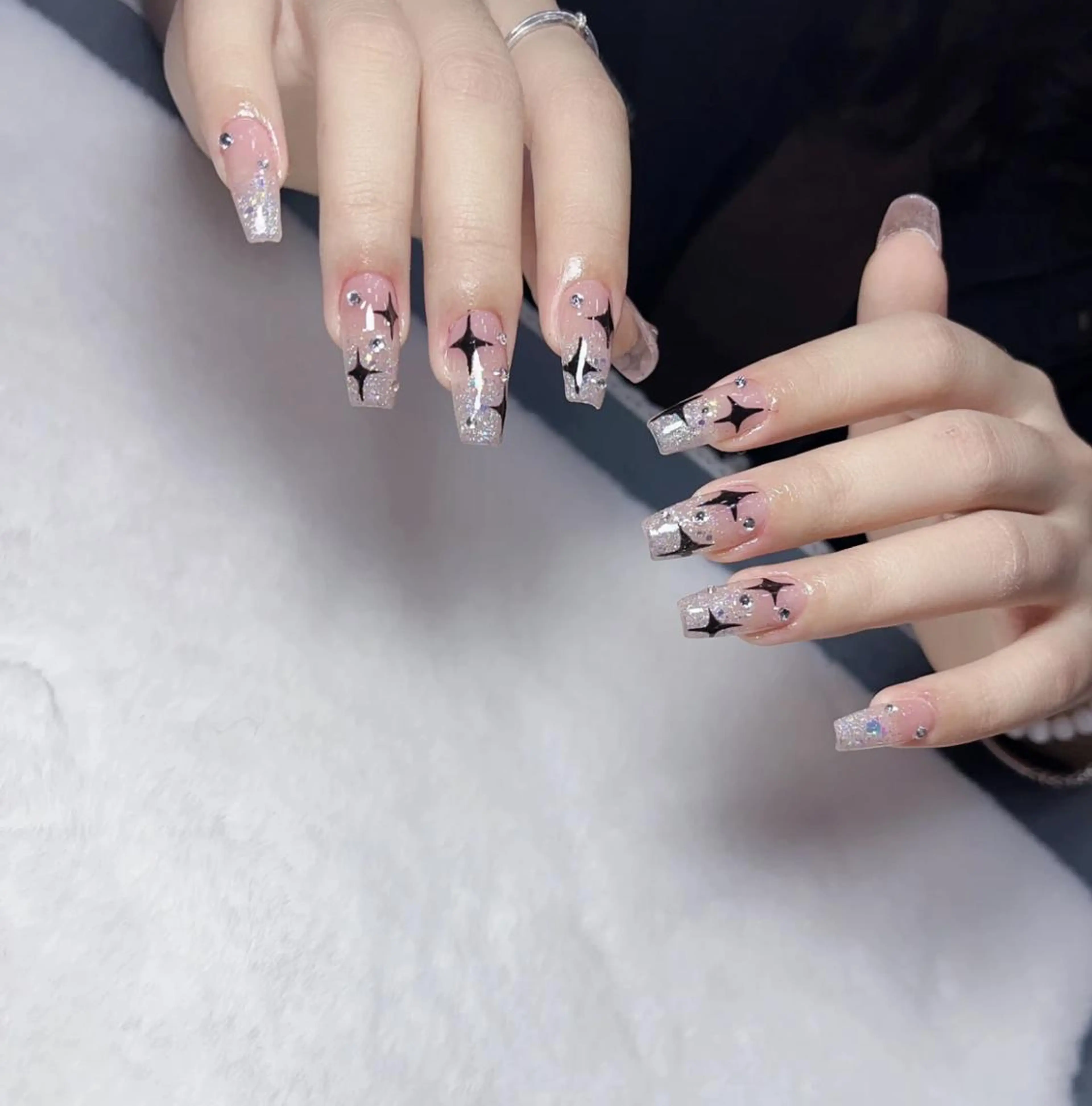 ネイル Queens みなみのネイルデザイン