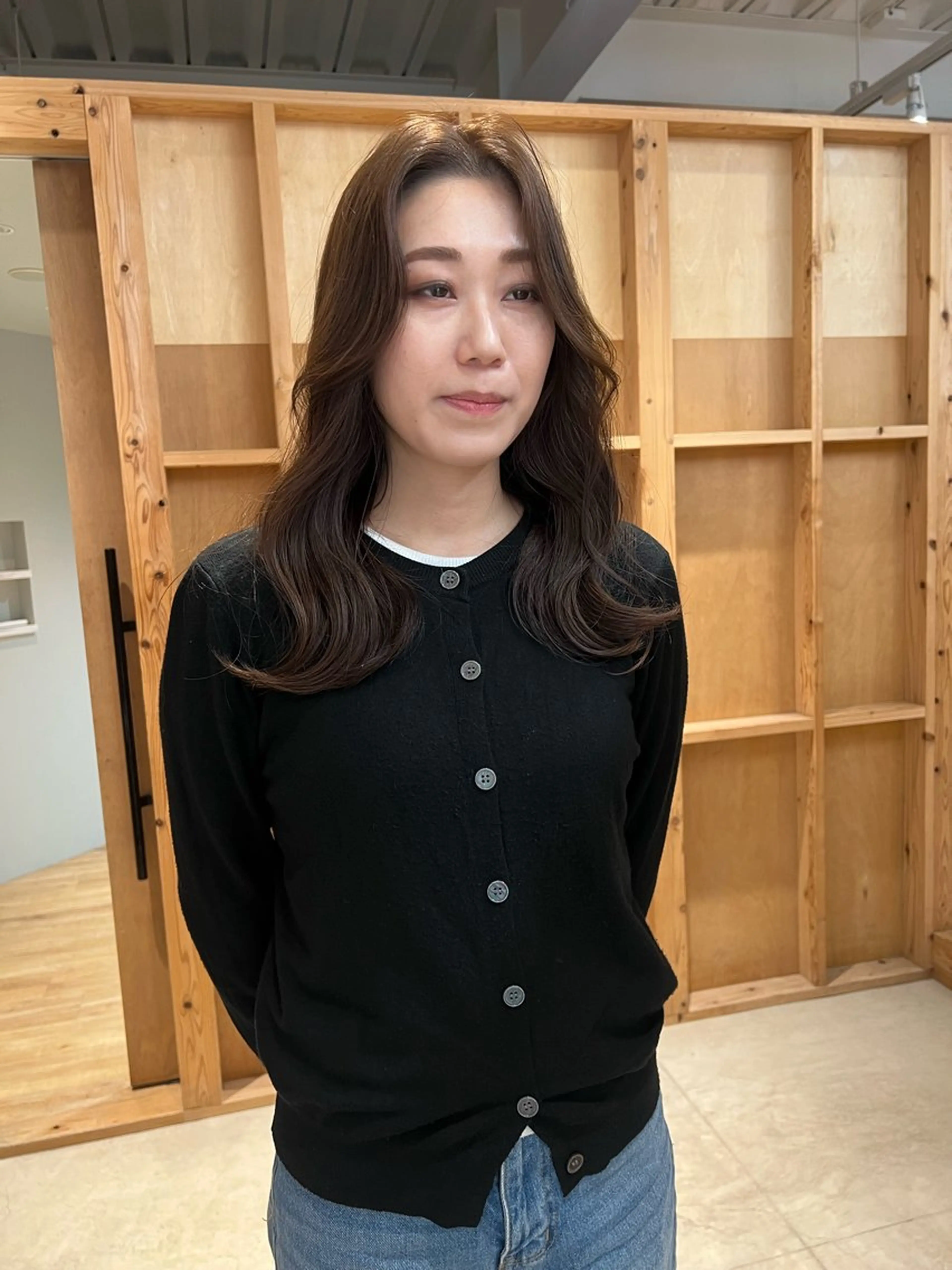 ロング ヘアカラー 青木 芽生のヘアスタイル