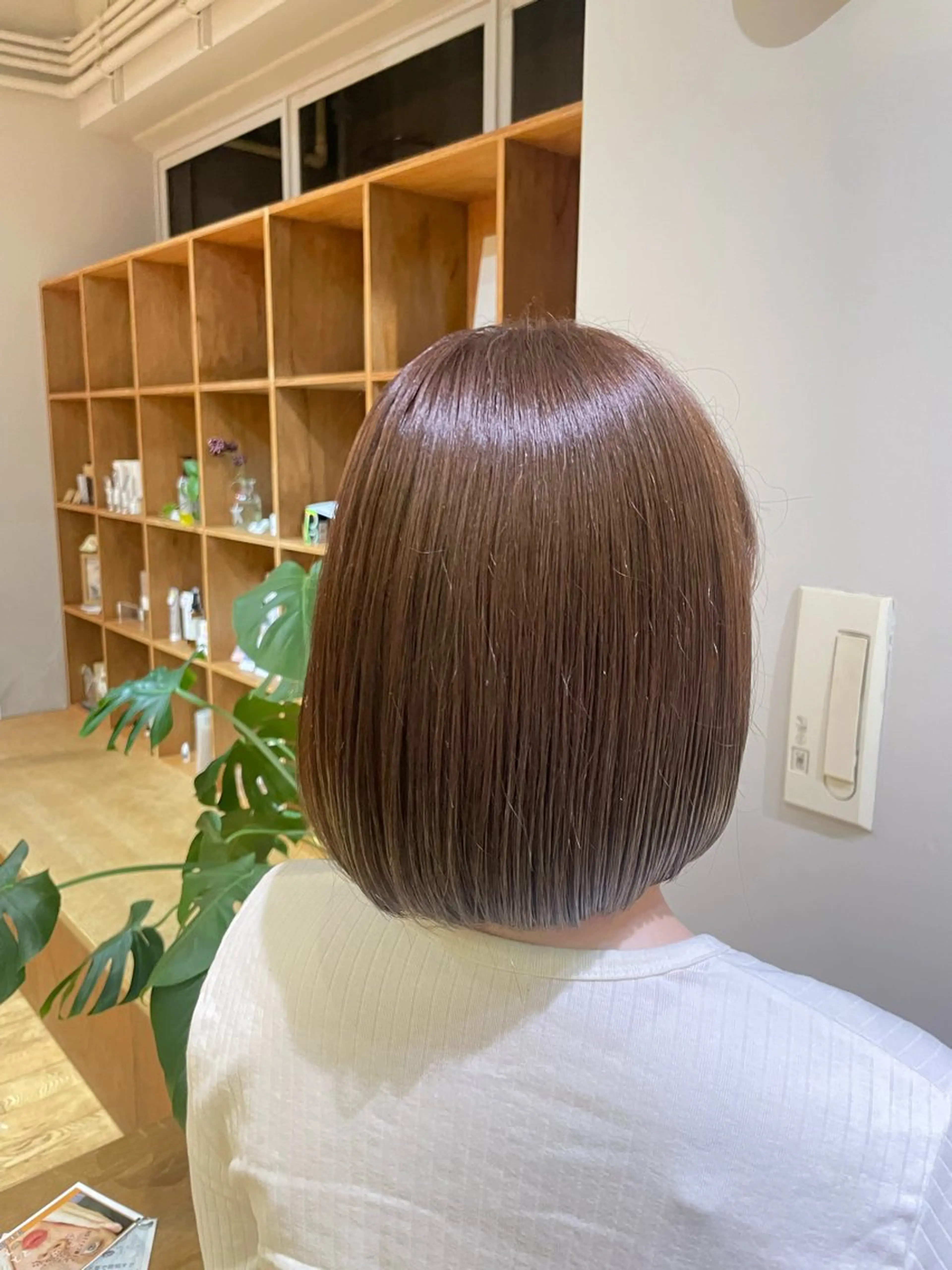 ミディアム ヘアカラー chihiro / レイヤーモデルのヘアスタイル