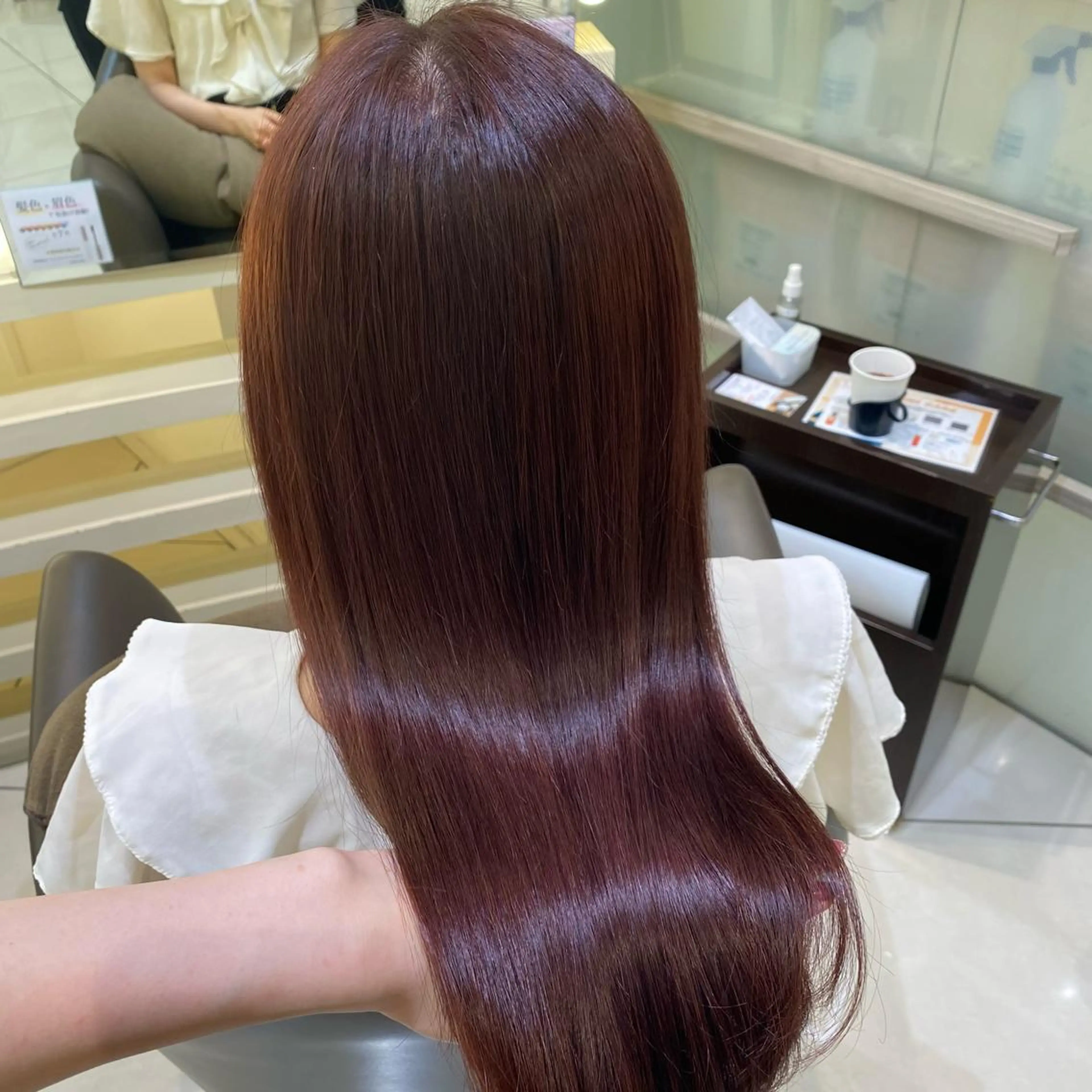 ロング カラー ピンクカラー 銀座メンズ専門🖤 小島奈々のヘアスタイル