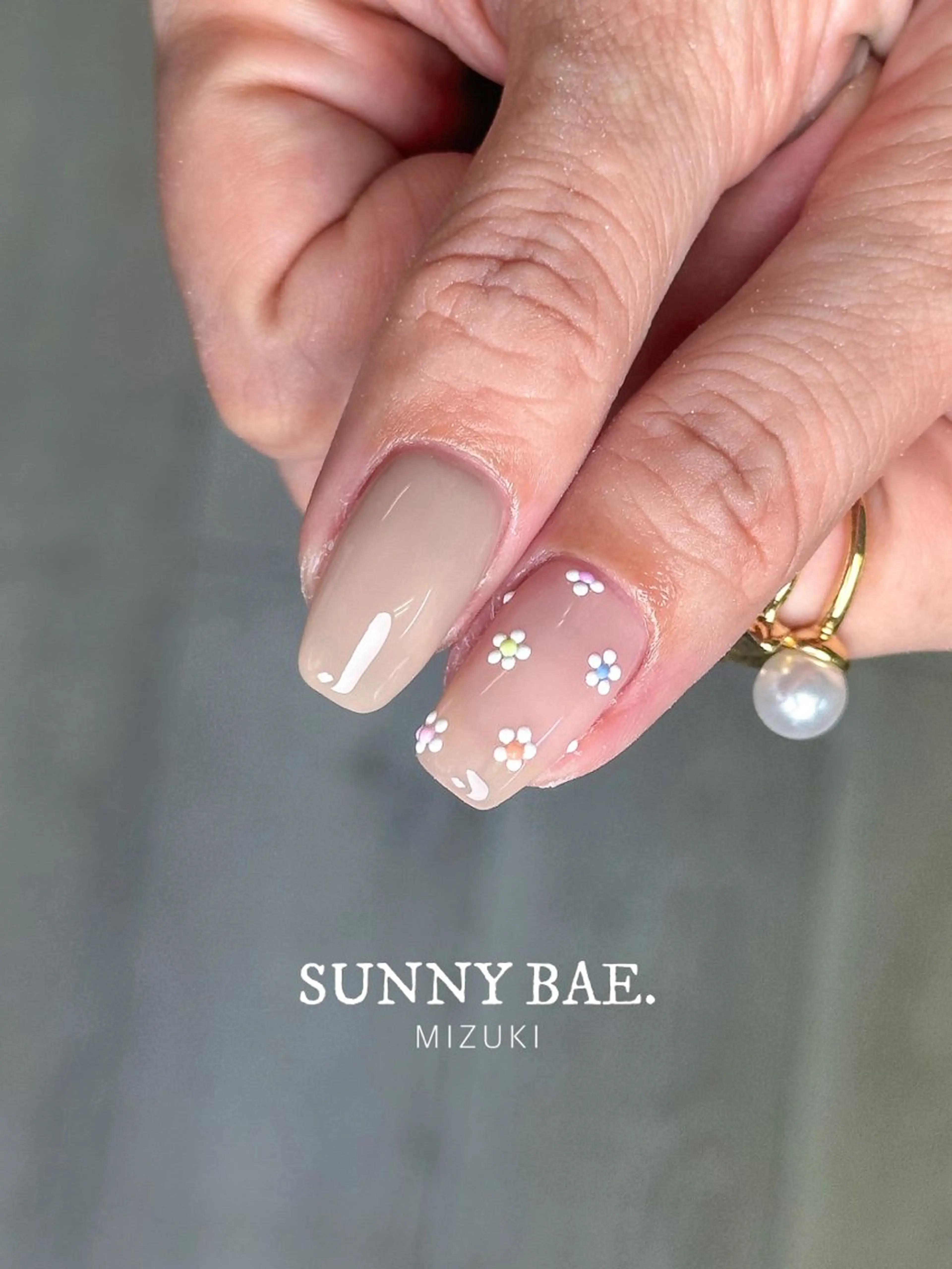 ネイル アートネイル フラワーネイル パステルネイル 春ネイル ハンドネイル SUNNY BAE. 🌼MIZUKIのネイルデザイン