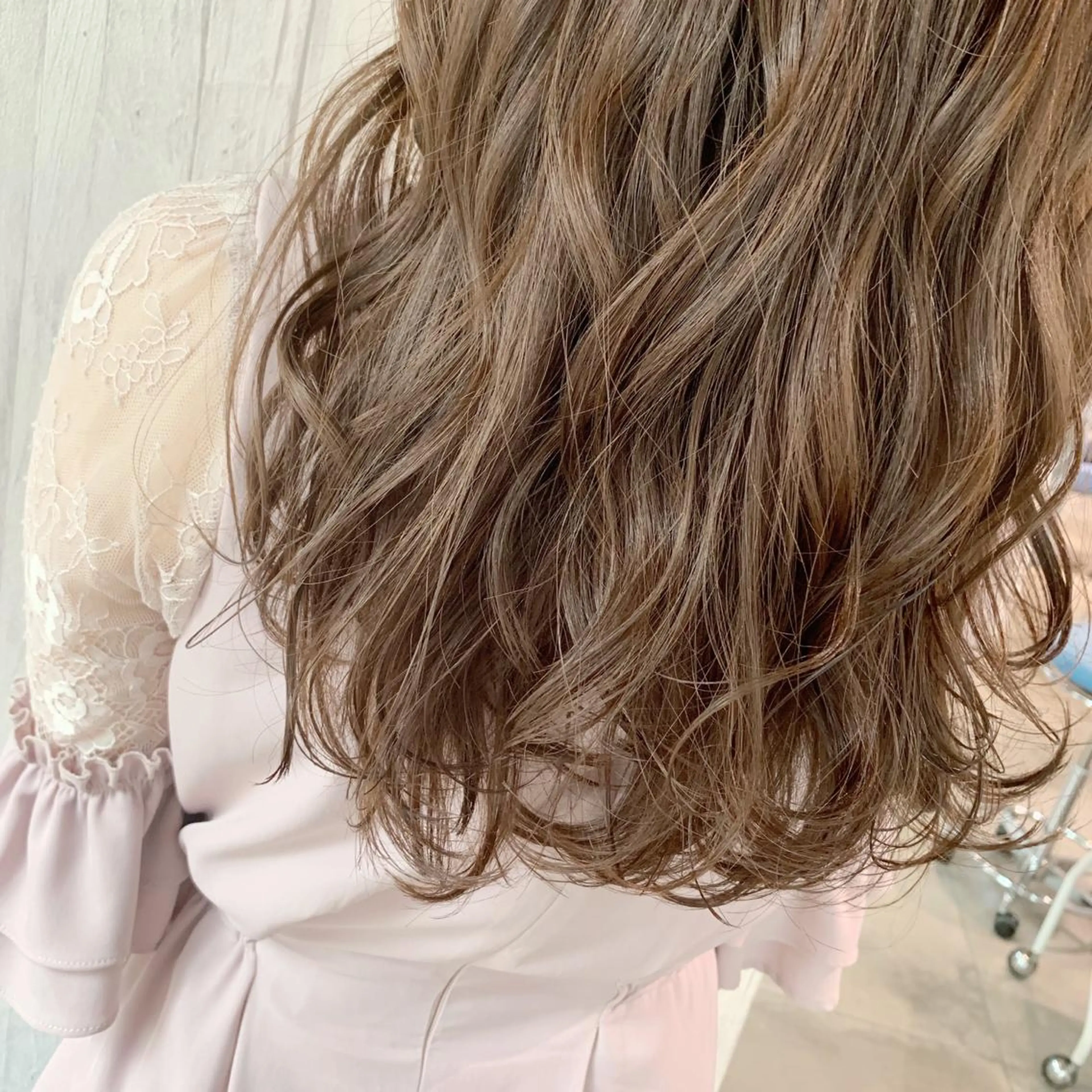 ロング カラー 透明感カラー オレンジ ヘアカラー トリートメント 新宿color🐝 AYAKA🌈💖のヘアスタイル