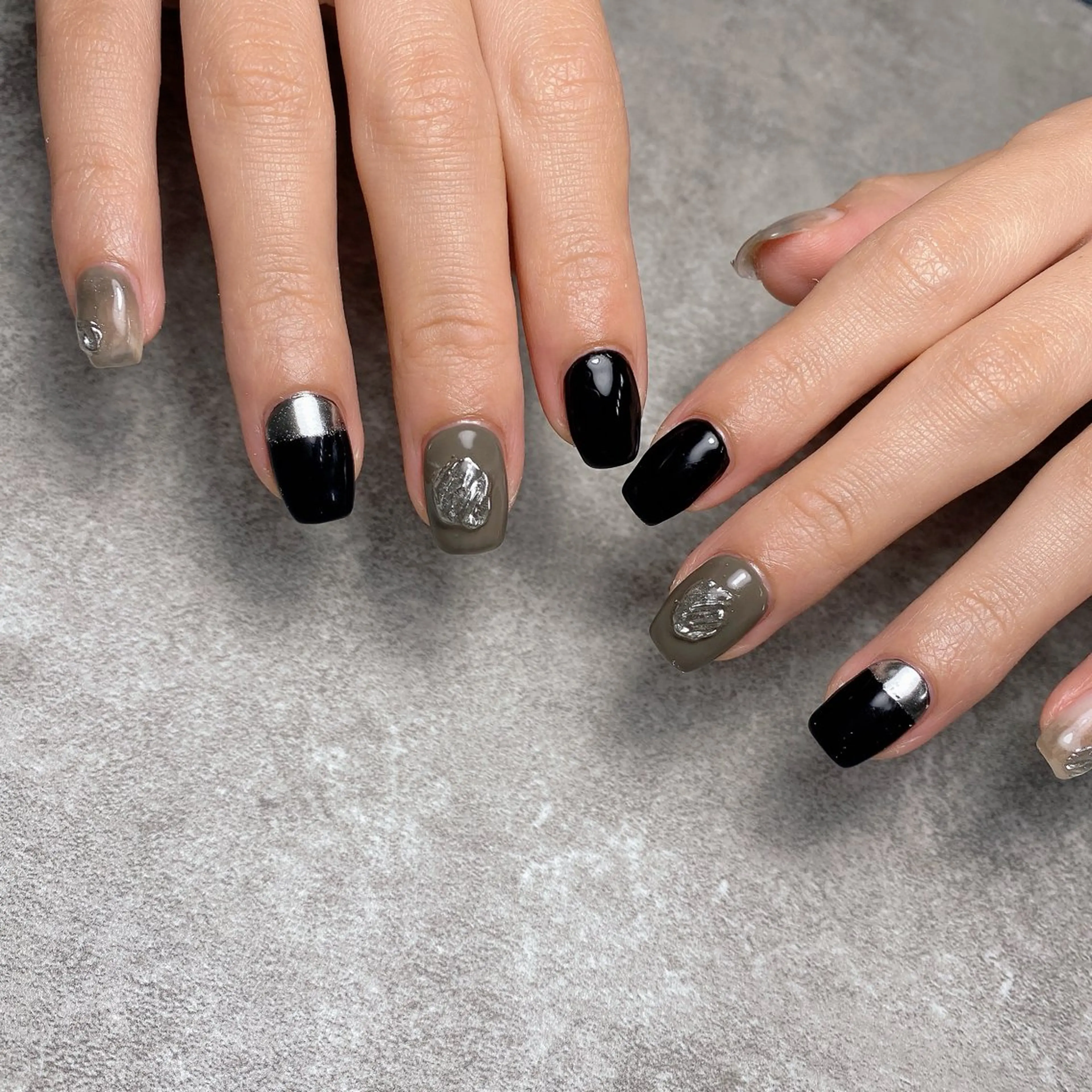 ネイル ハンドネイル private nail salon emu.所属・nail salon emu.【MIKI】のネイルデザイン