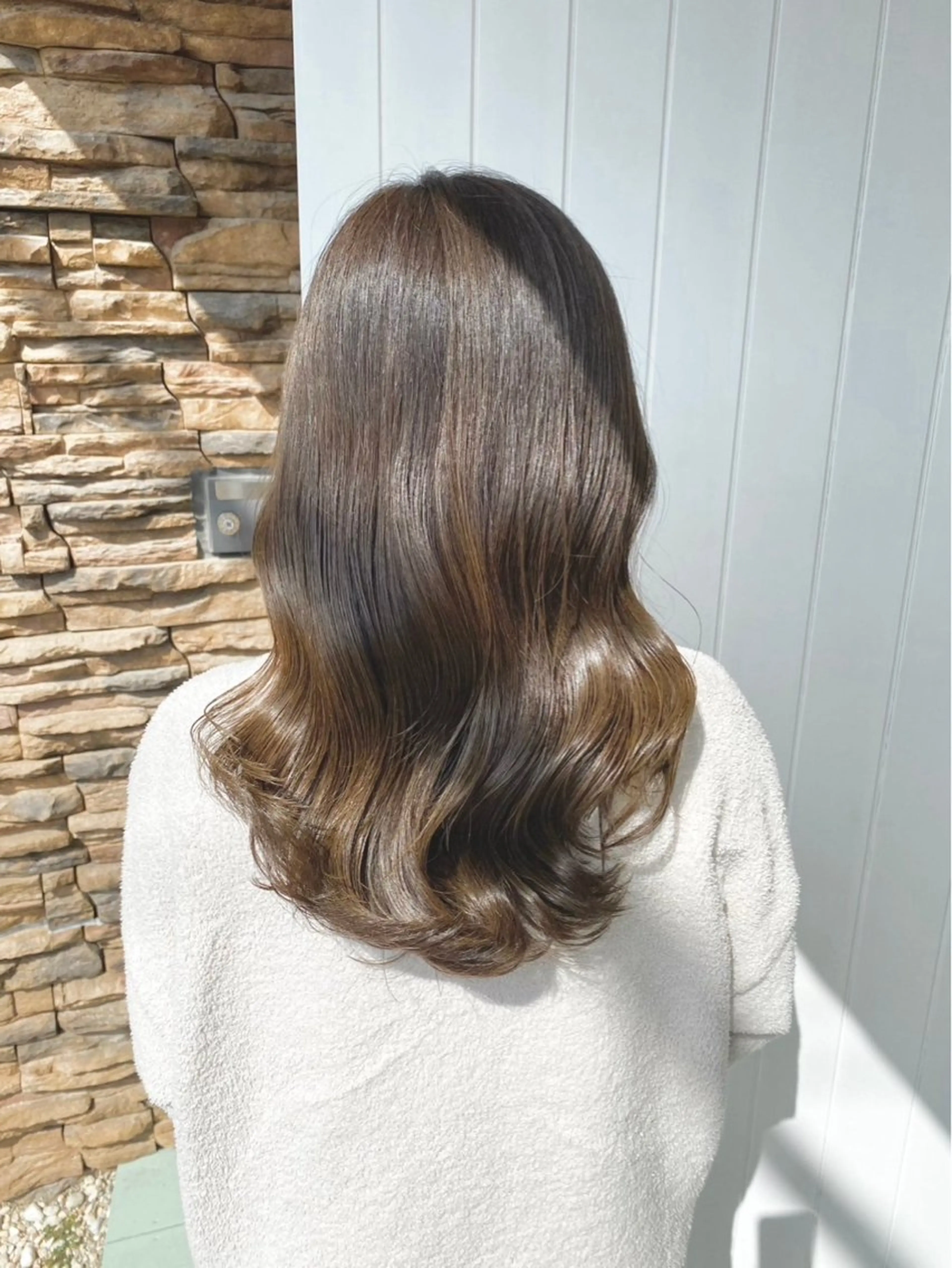 セミロング カラー カット ヘアカラー 美髪✨艶髪✨髪質改善 カラー特化❕阿部里美のヘアスタイル