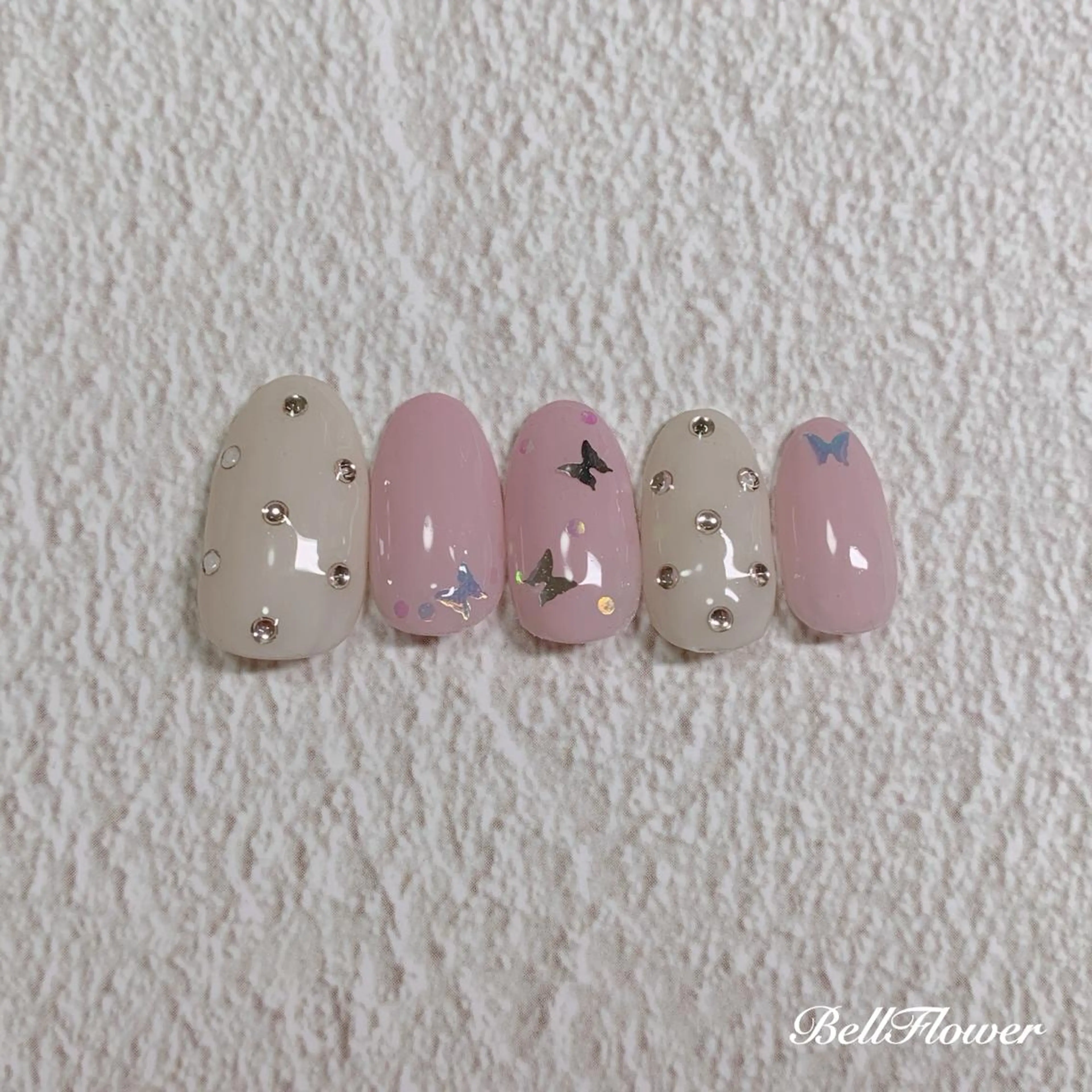 ネイル Bell Flowerのネイルデザイン